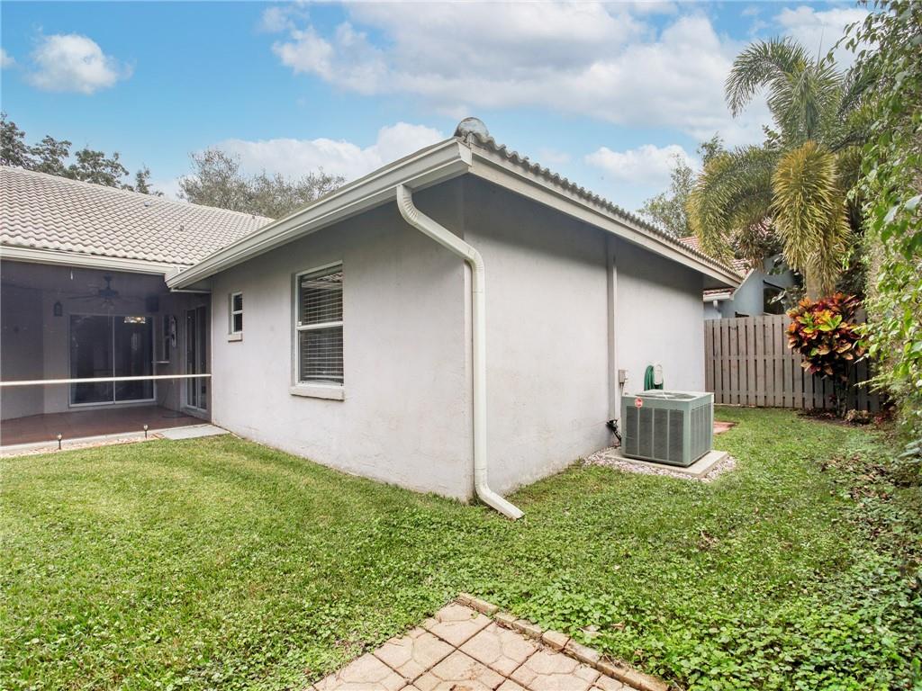 Coral Creek 146-6 B - Residential