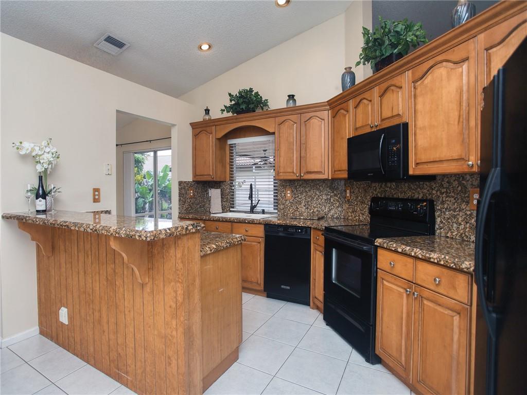 Coral Creek 146-6 B - Residential