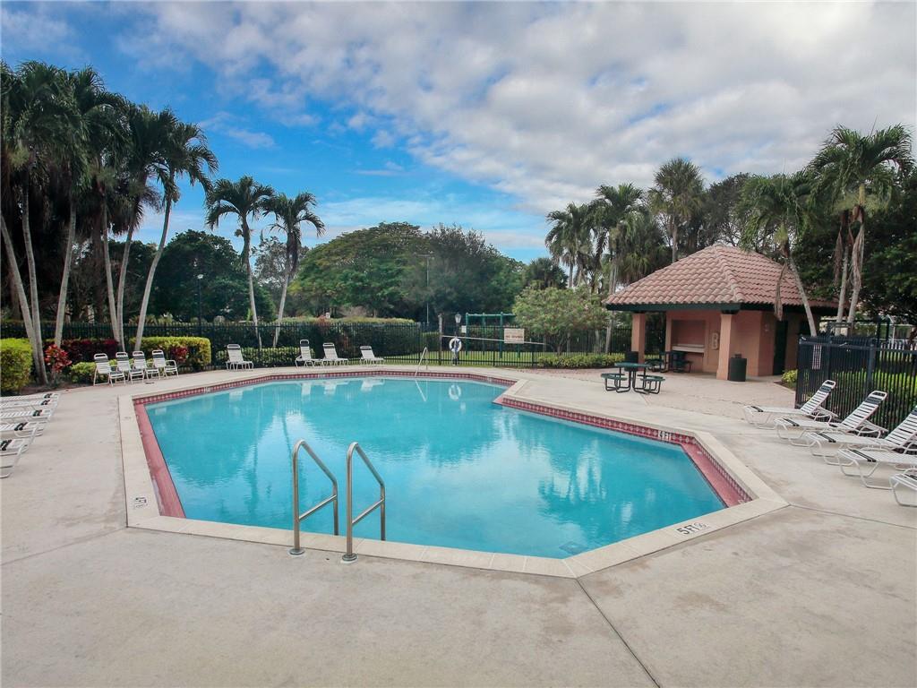 Coral Creek 146-6 B - Residential