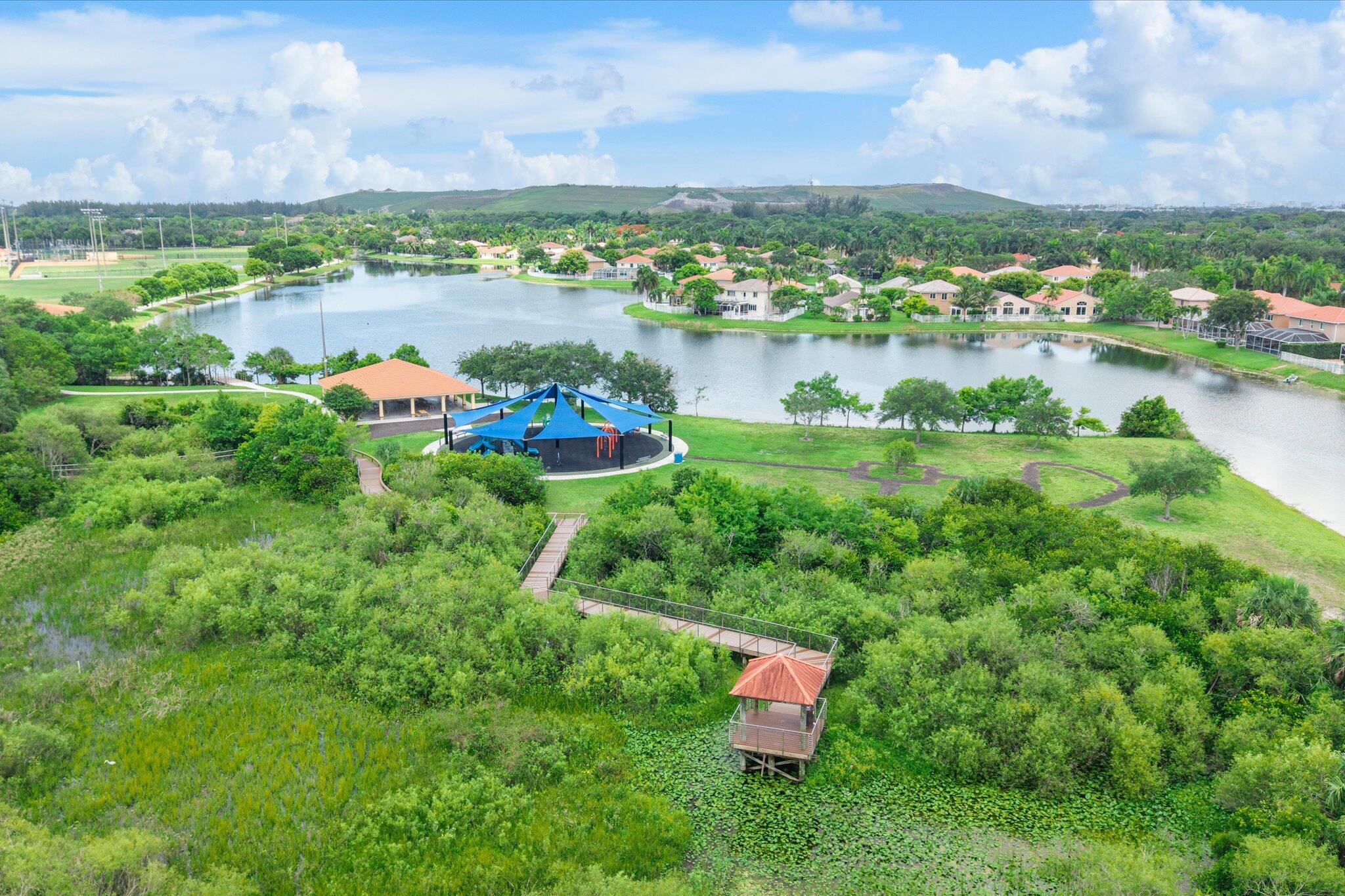 WINSTON PARK - Residential
