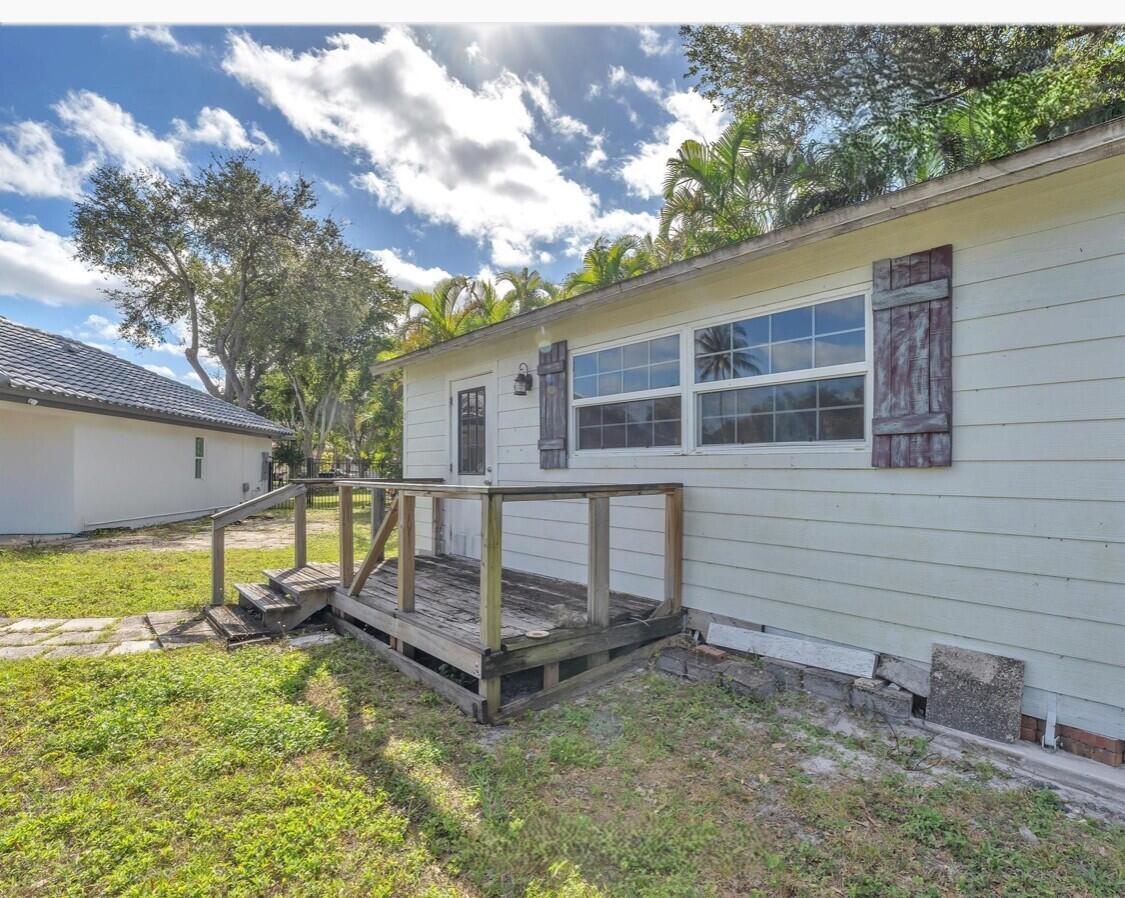 WINSTON PARK - Residential