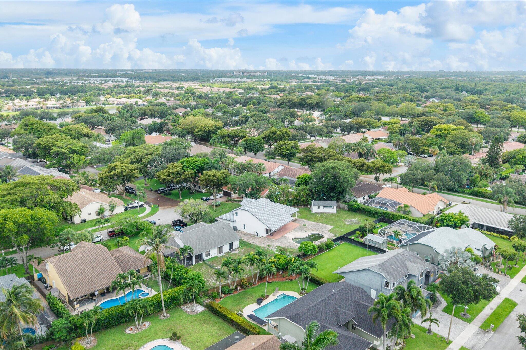 WINSTON PARK - Residential