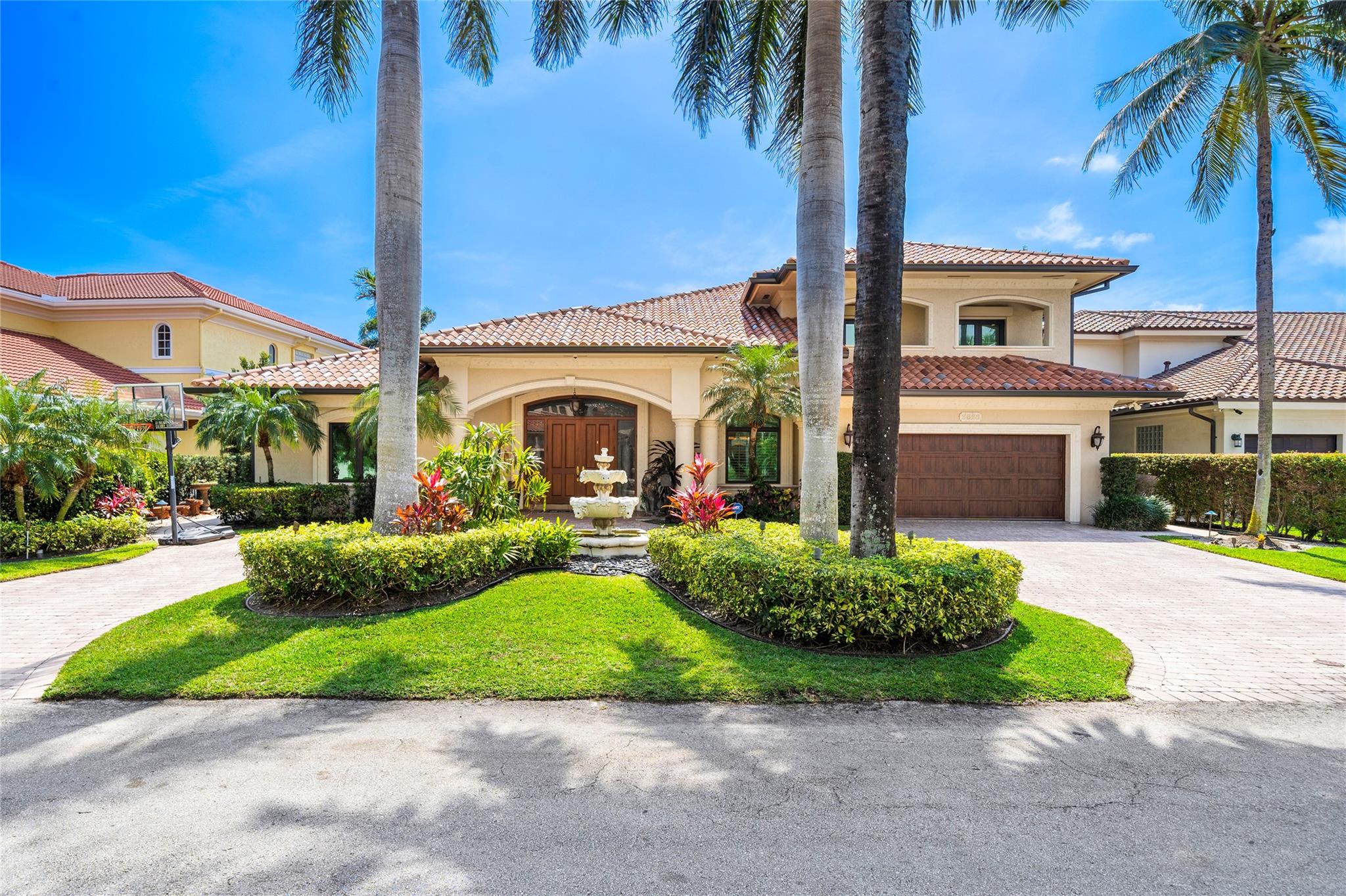 Lighthouse Point 4th Sec - Residential
