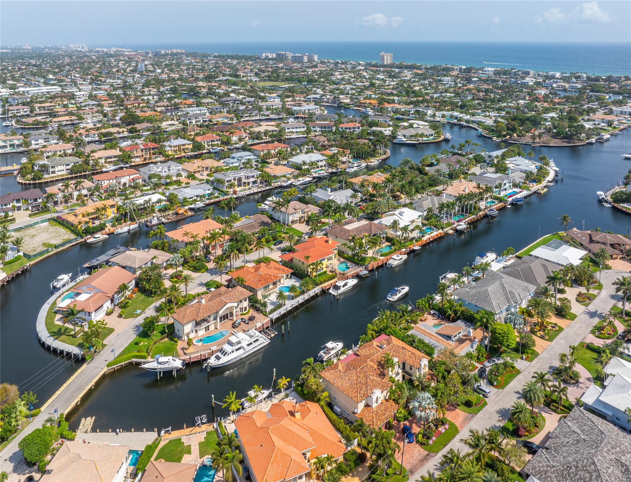 Lighthouse Point 4th Sec - Residential