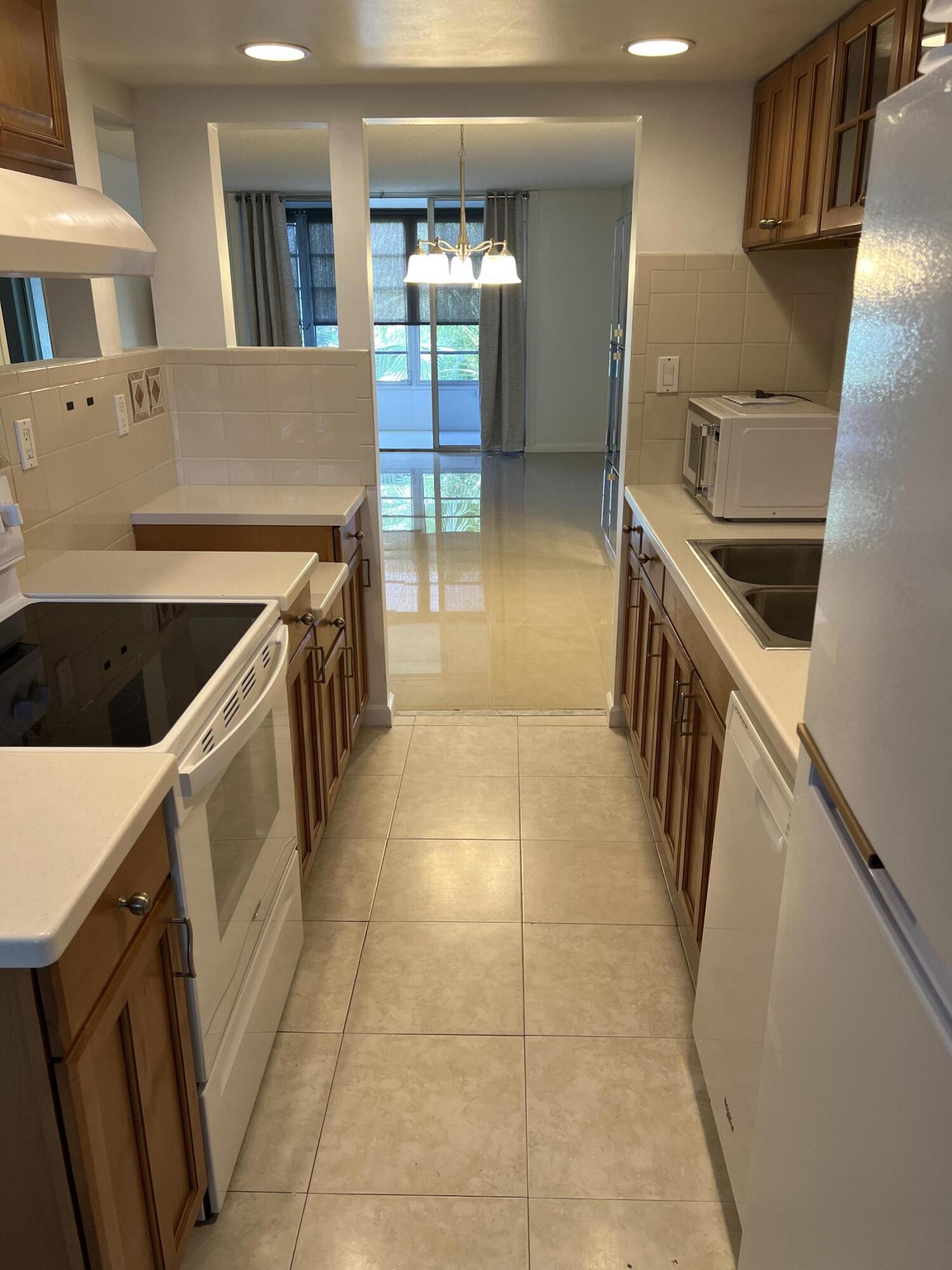 CYPRESS CHASE NORTH NO 1 CONDO - Residential Lease
