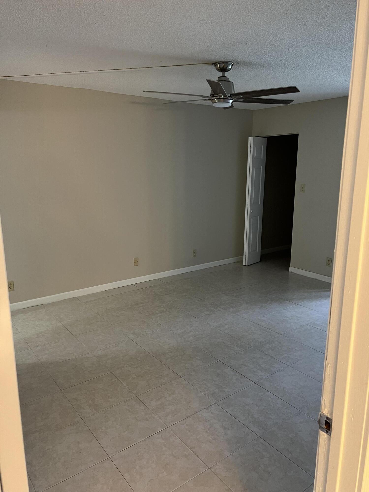 CYPRESS CHASE NORTH NO 1 CONDO - Residential Lease