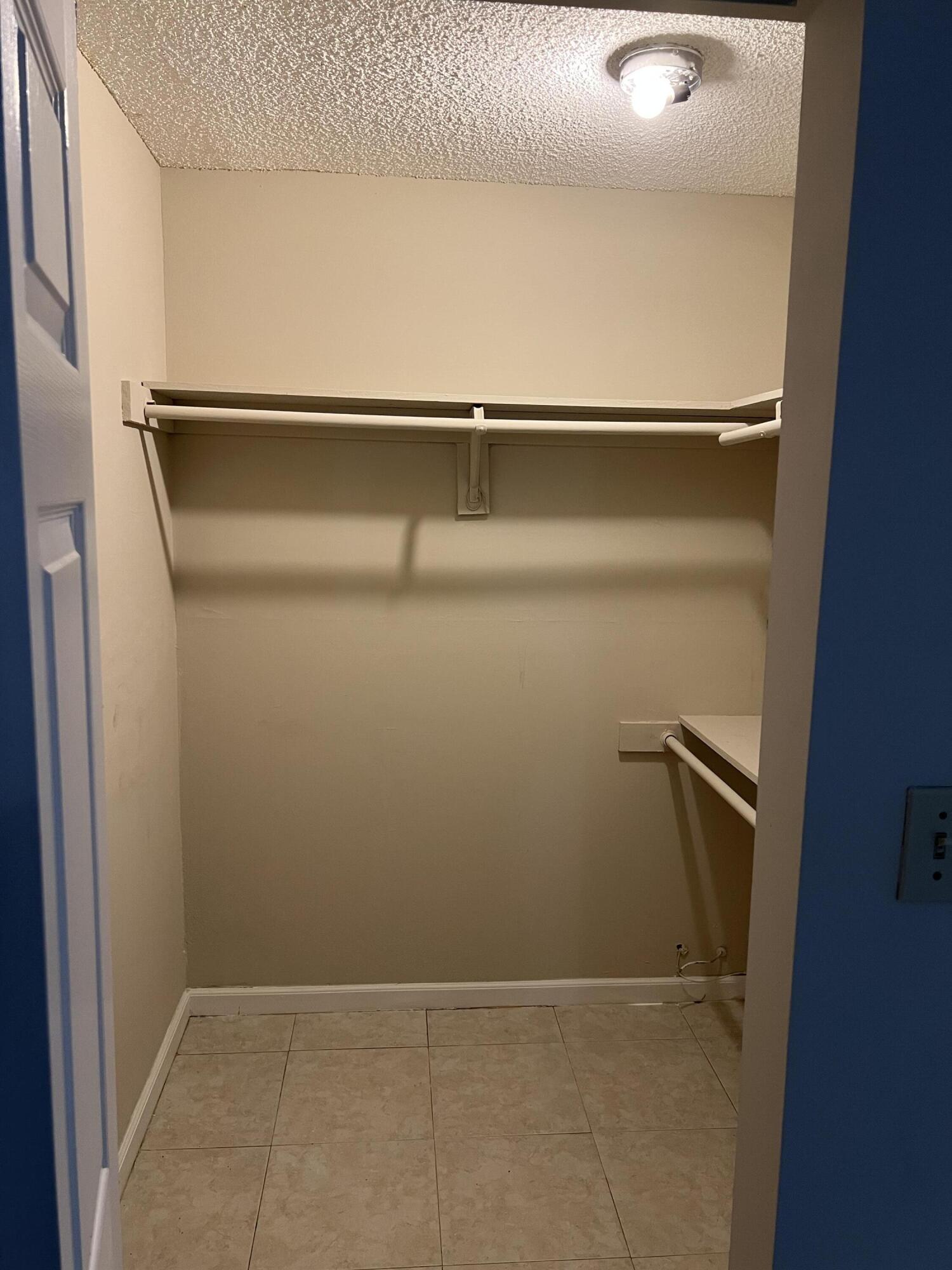 CYPRESS CHASE NORTH NO 1 CONDO - Residential Lease