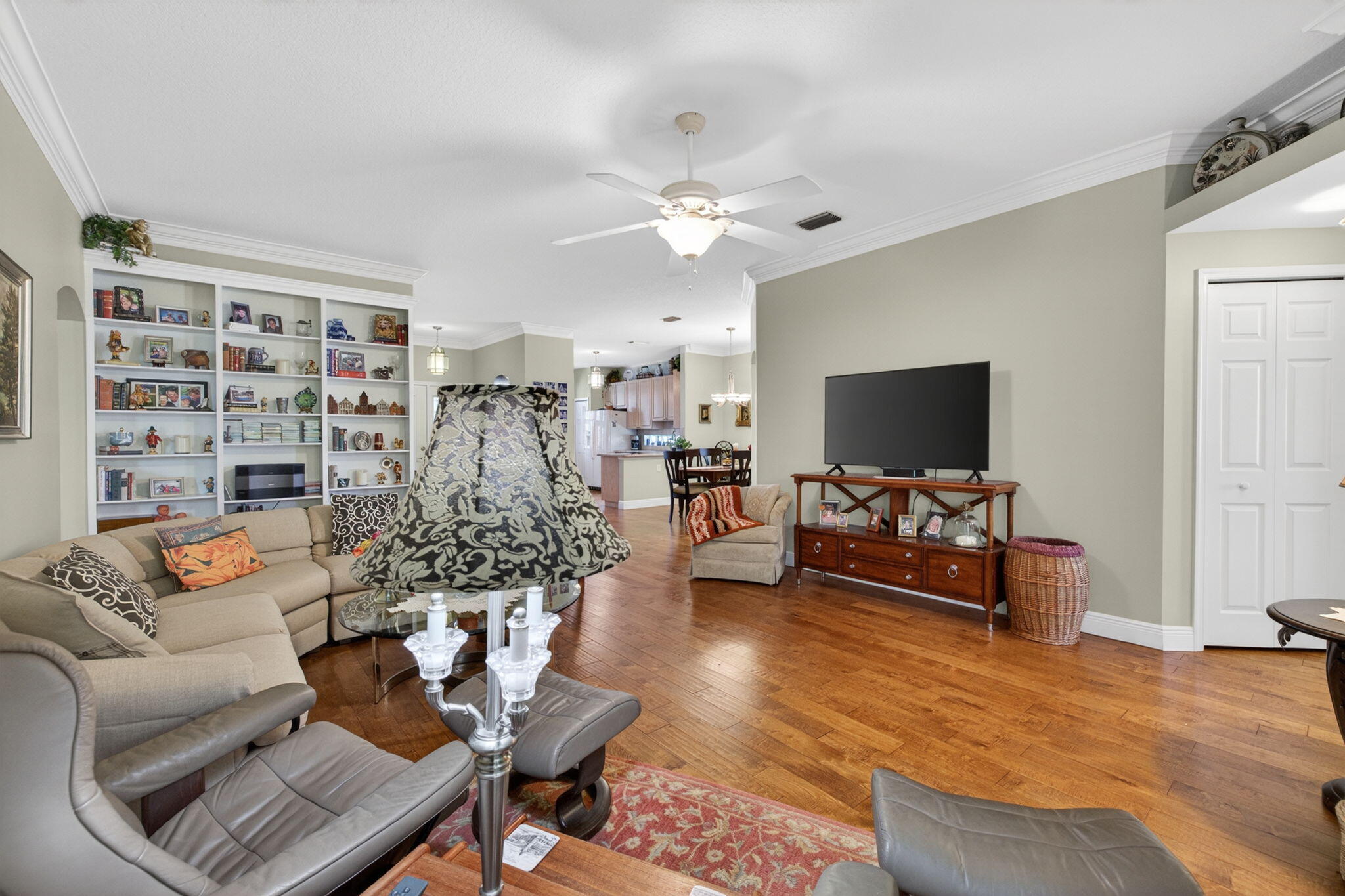 KINGS ISLE - Residential