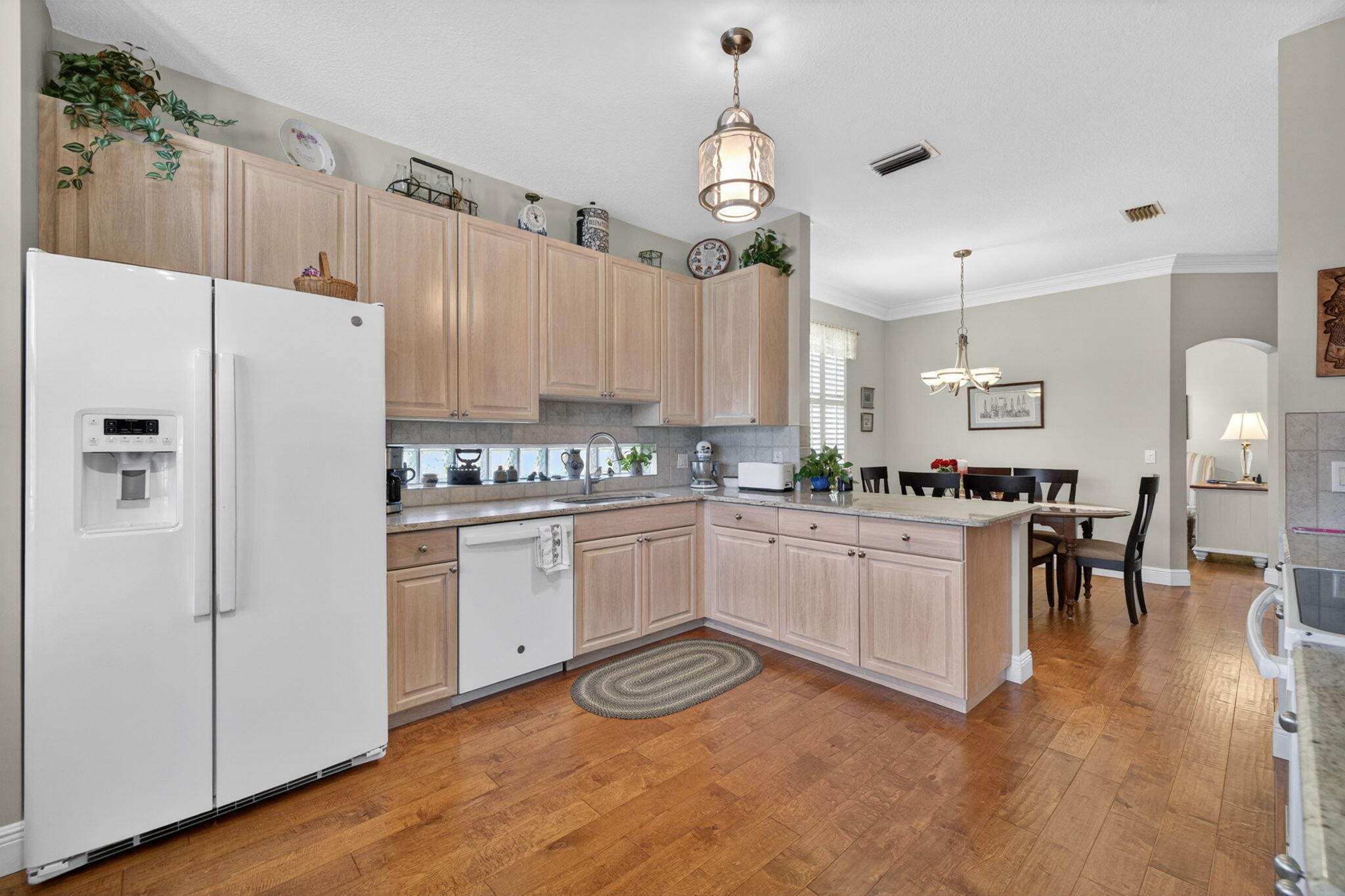 KINGS ISLE - Residential