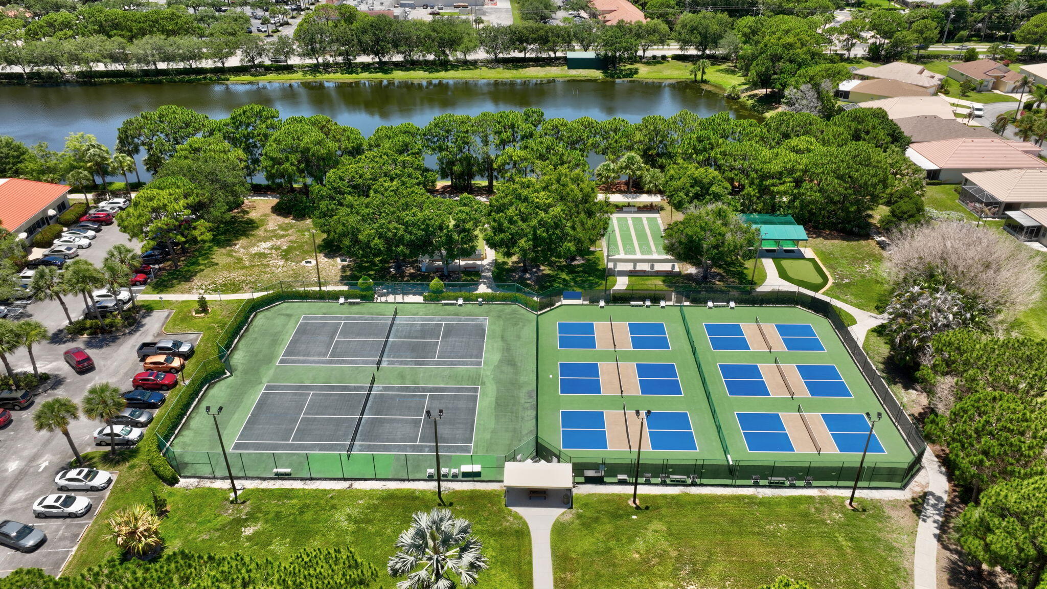 KINGS ISLE - Residential
