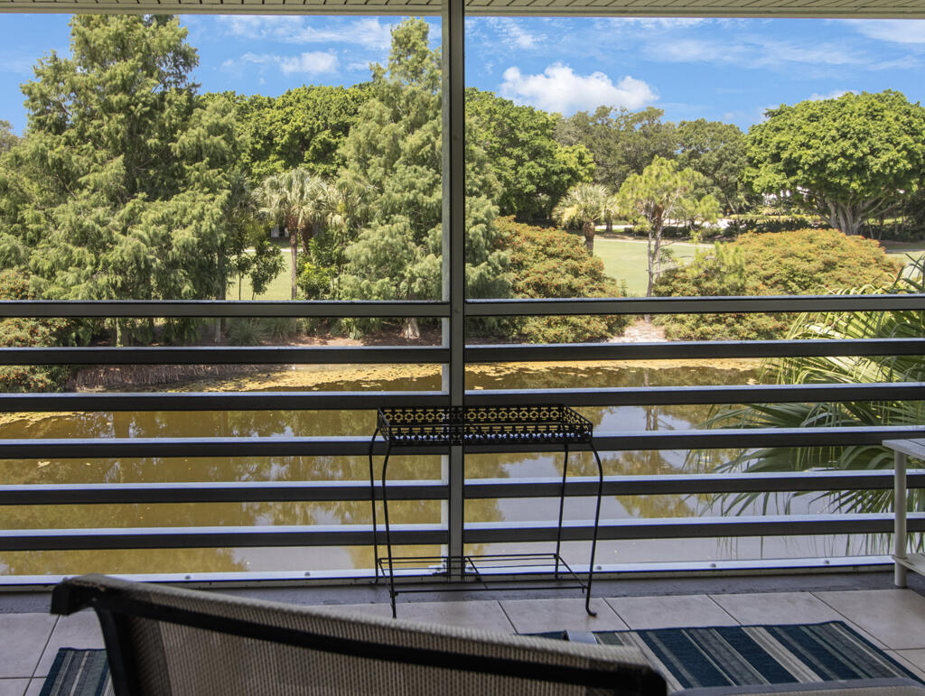 TAMBERLANE 5 CONDO - Residential Lease