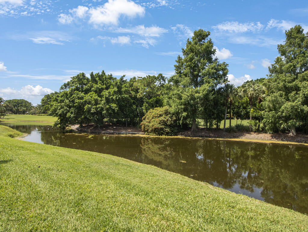TAMBERLANE 5 CONDO - Residential Lease