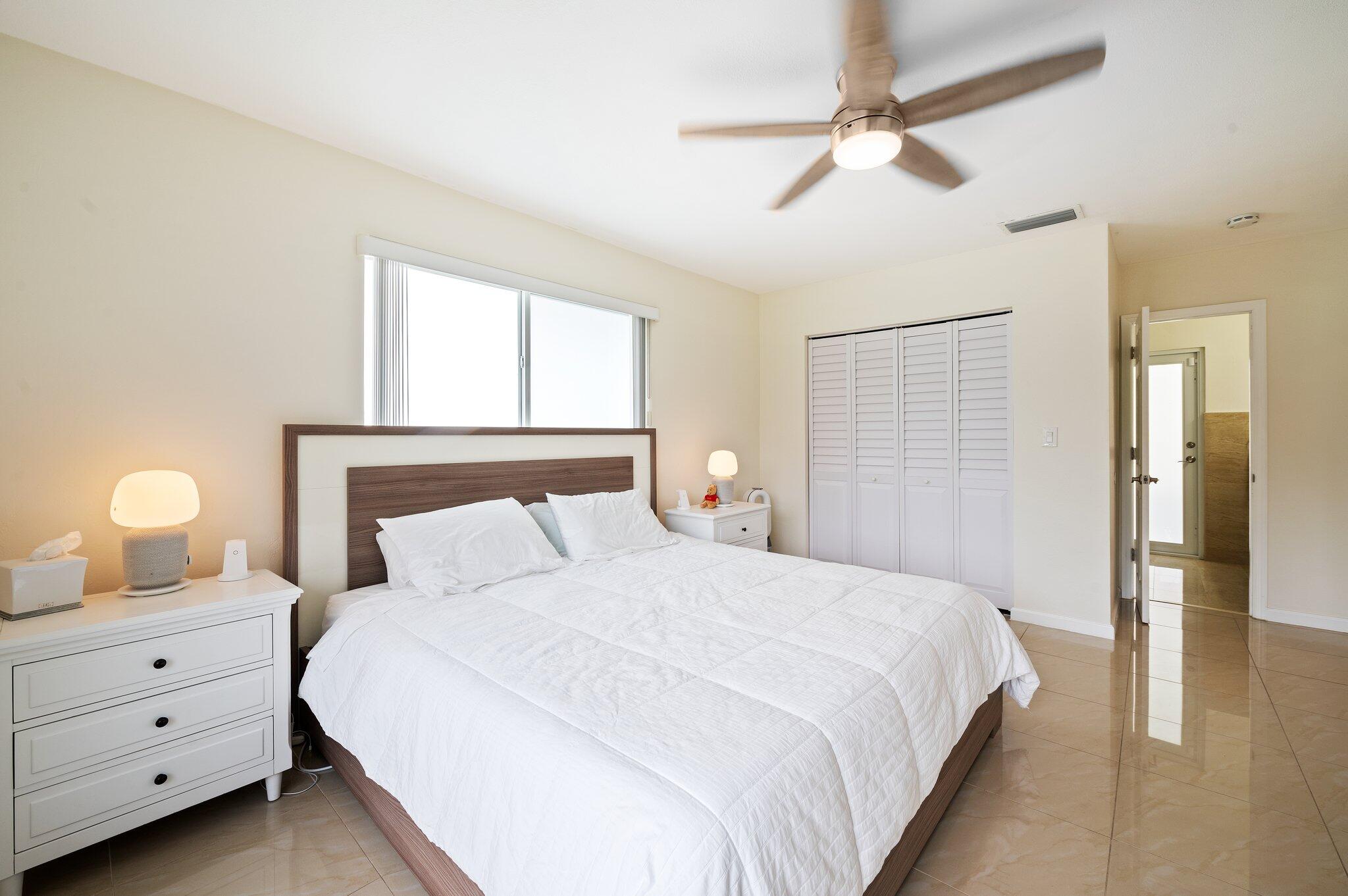 PLANTATION PARK LAKESITES - Residential Lease