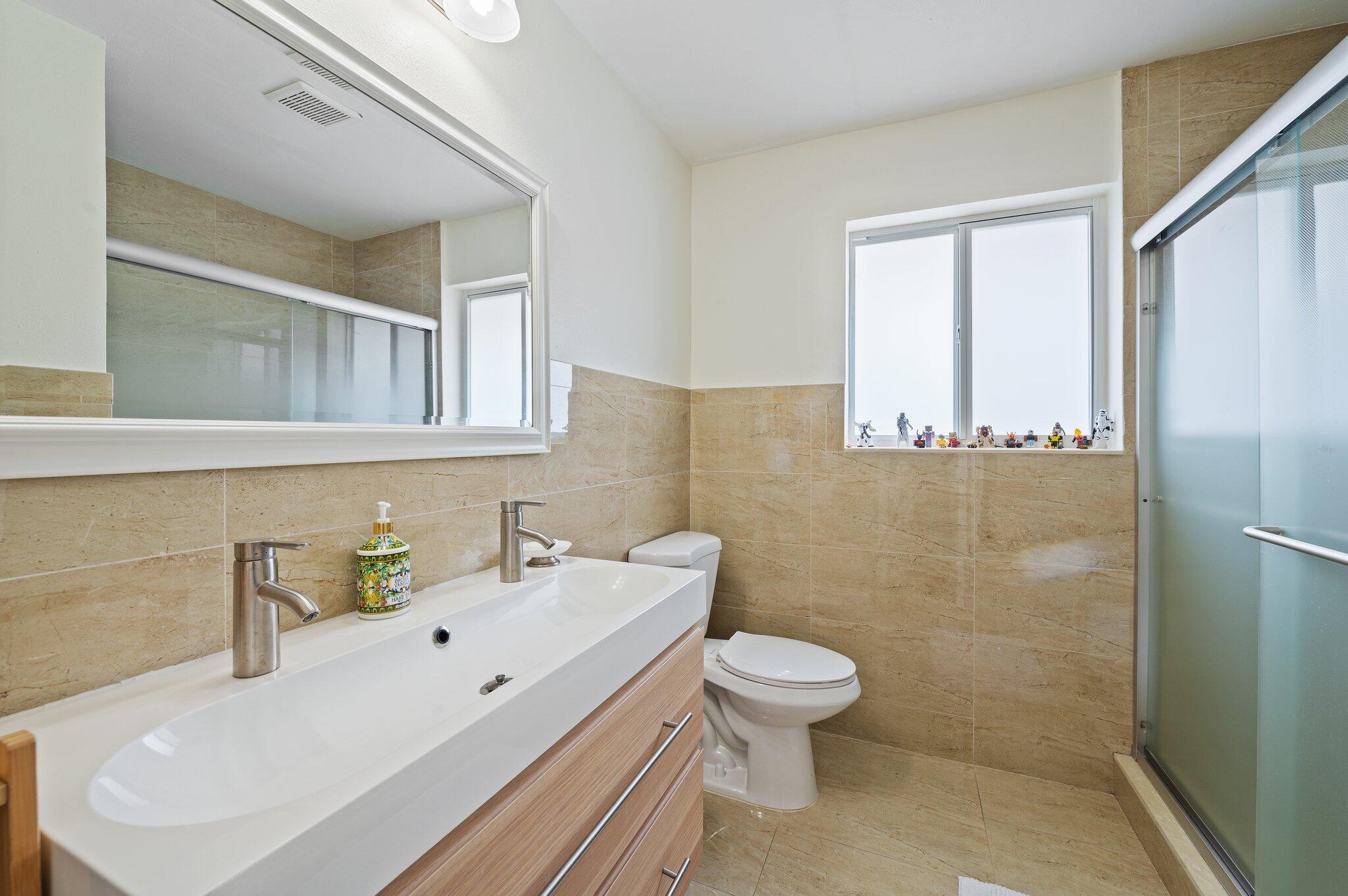 PLANTATION PARK LAKESITES - Residential Lease