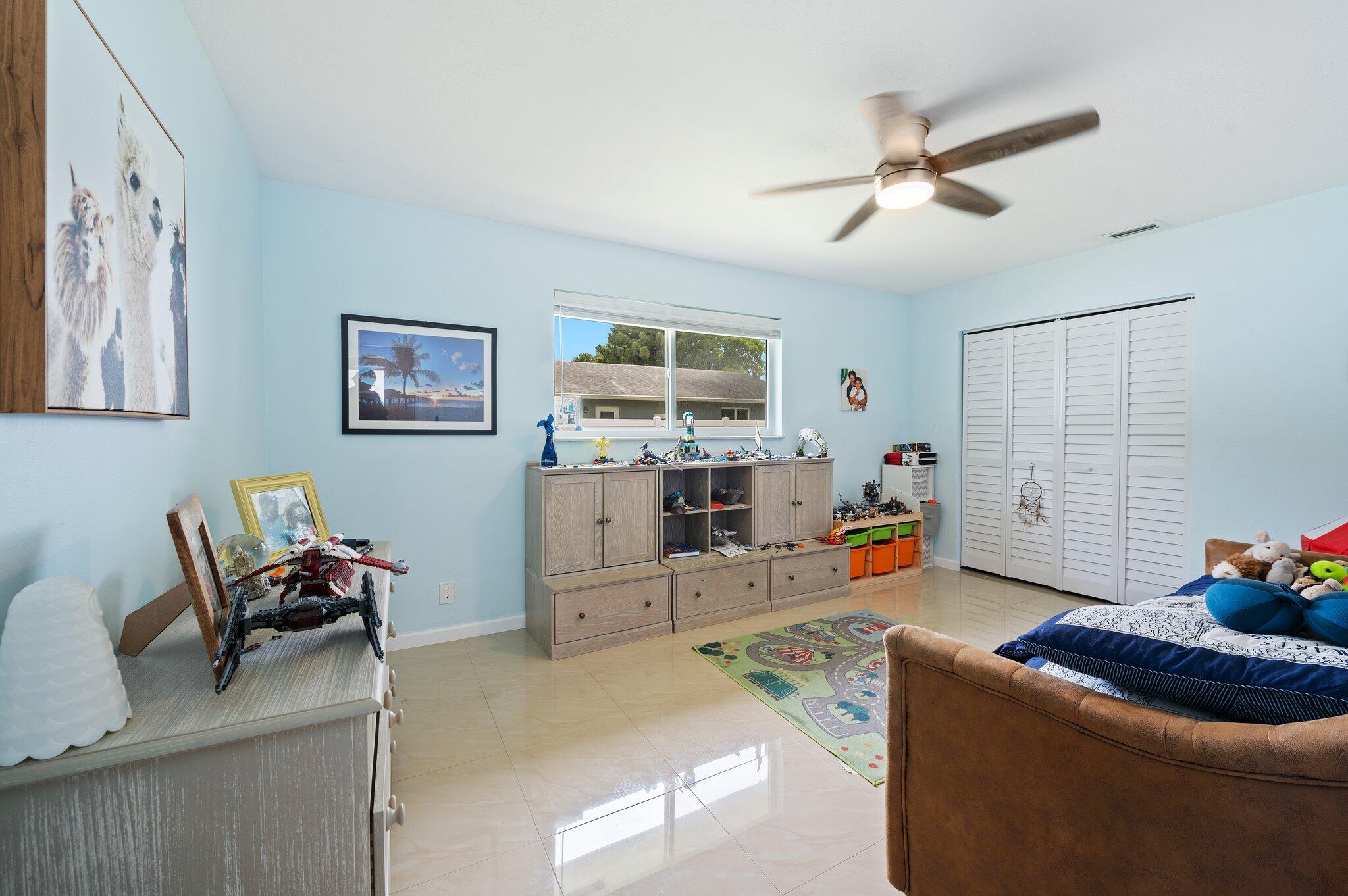 PLANTATION PARK LAKESITES - Residential Lease