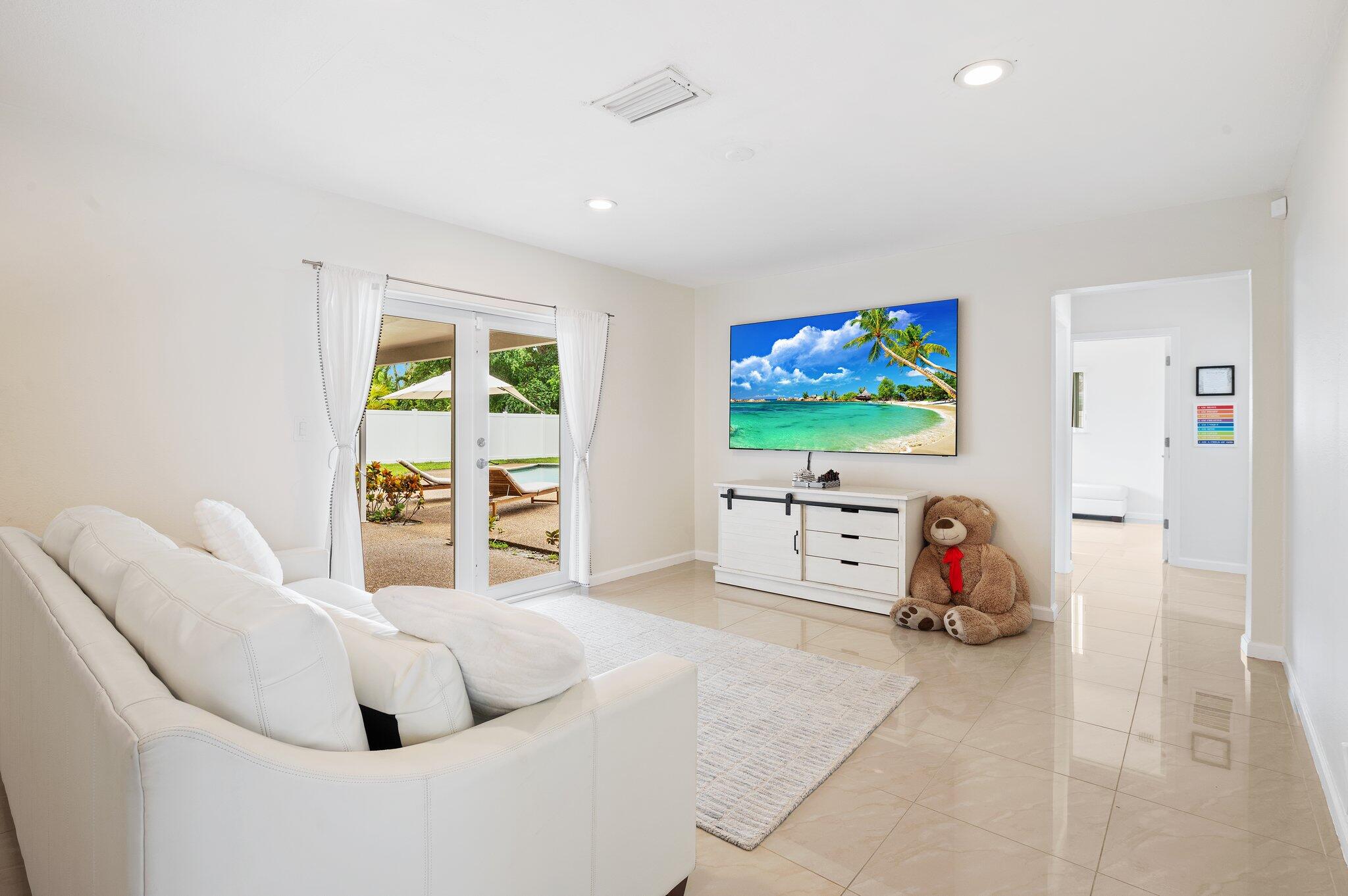 PLANTATION PARK LAKESITES - Residential Lease