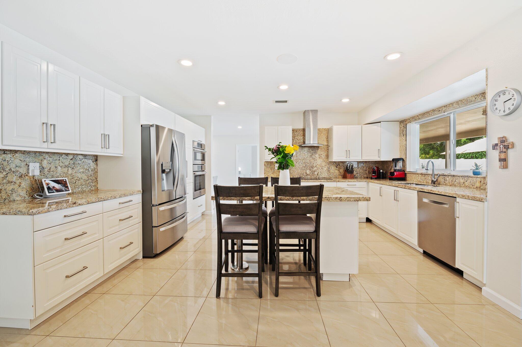PLANTATION PARK LAKESITES - Residential Lease