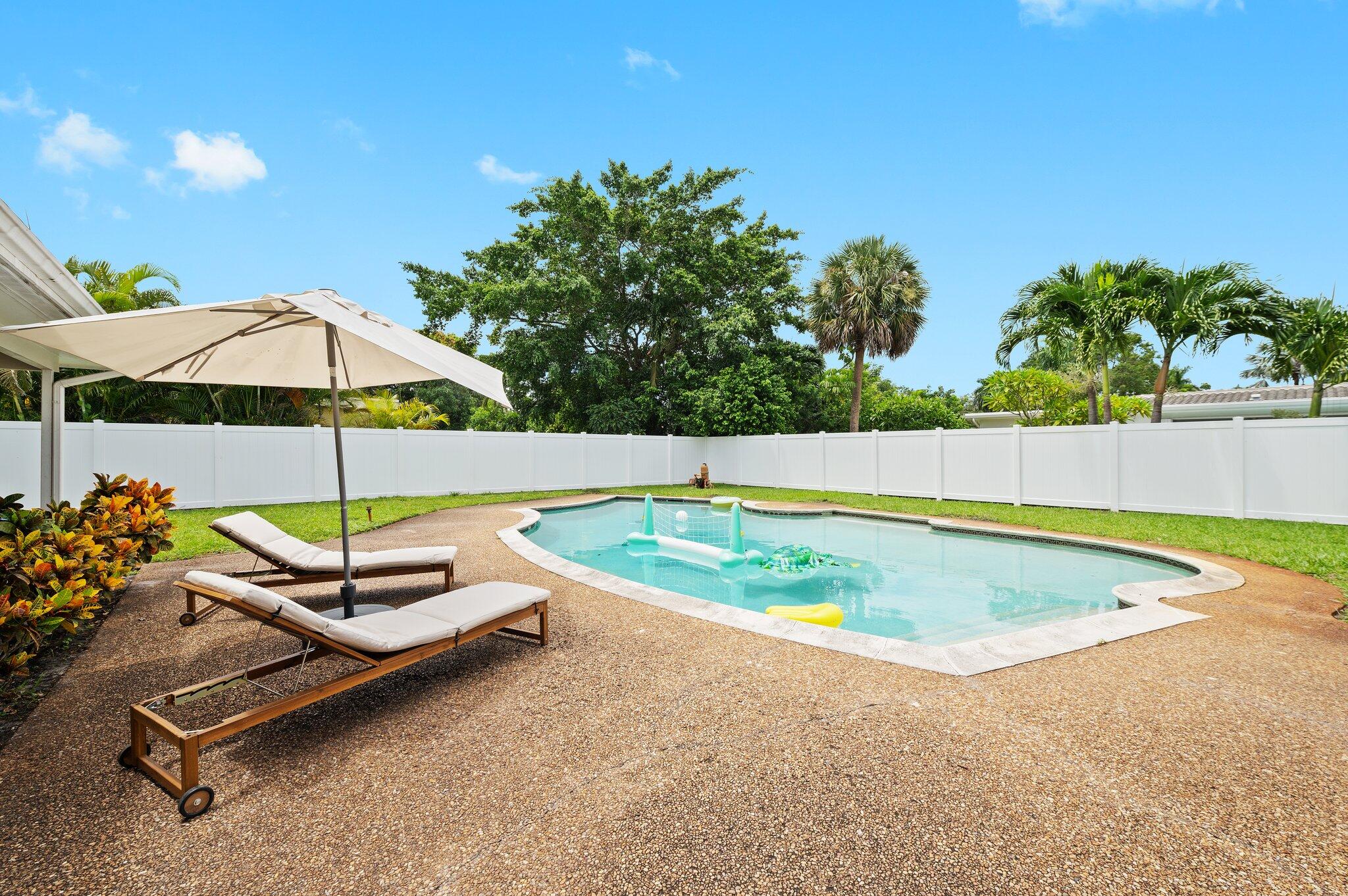 PLANTATION PARK LAKESITES - Residential Lease