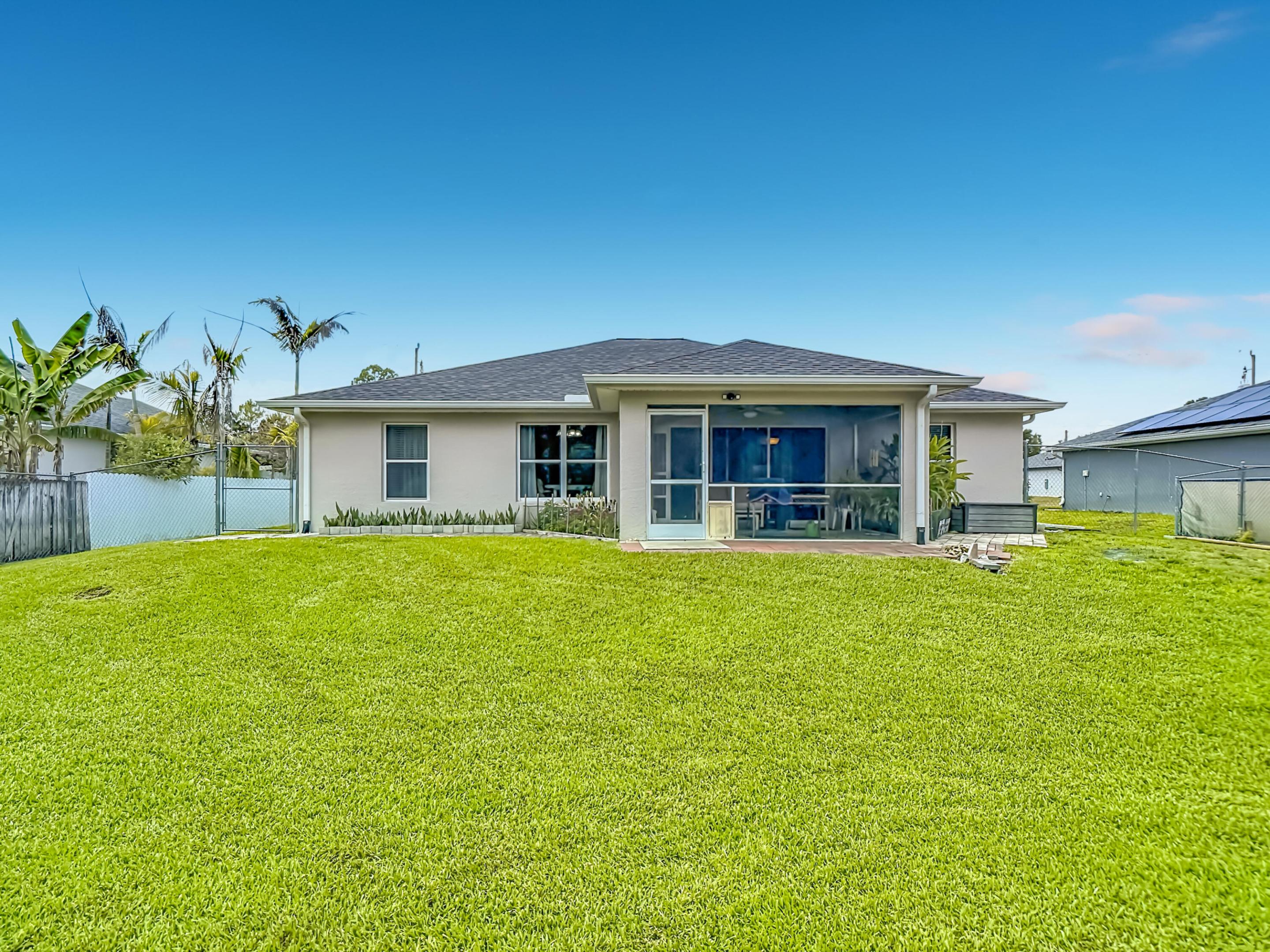 LEHIGH ACRES - Residential