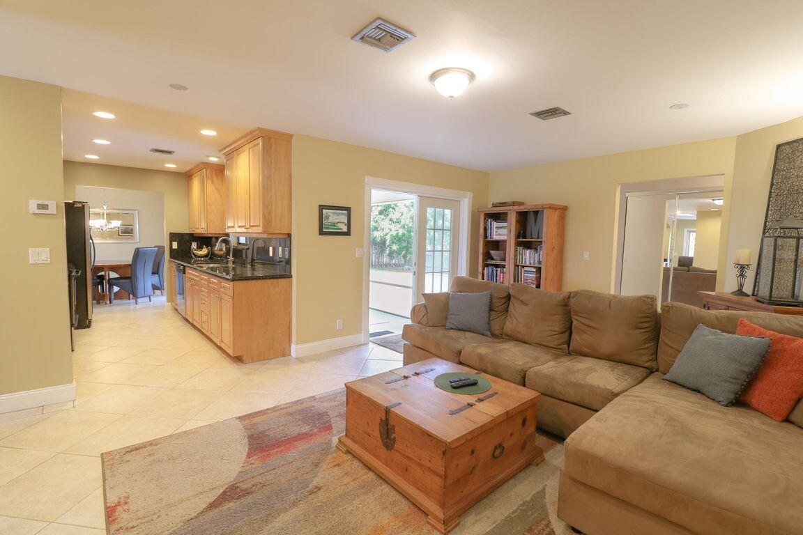 TEQUESTA PINES - Residential Lease