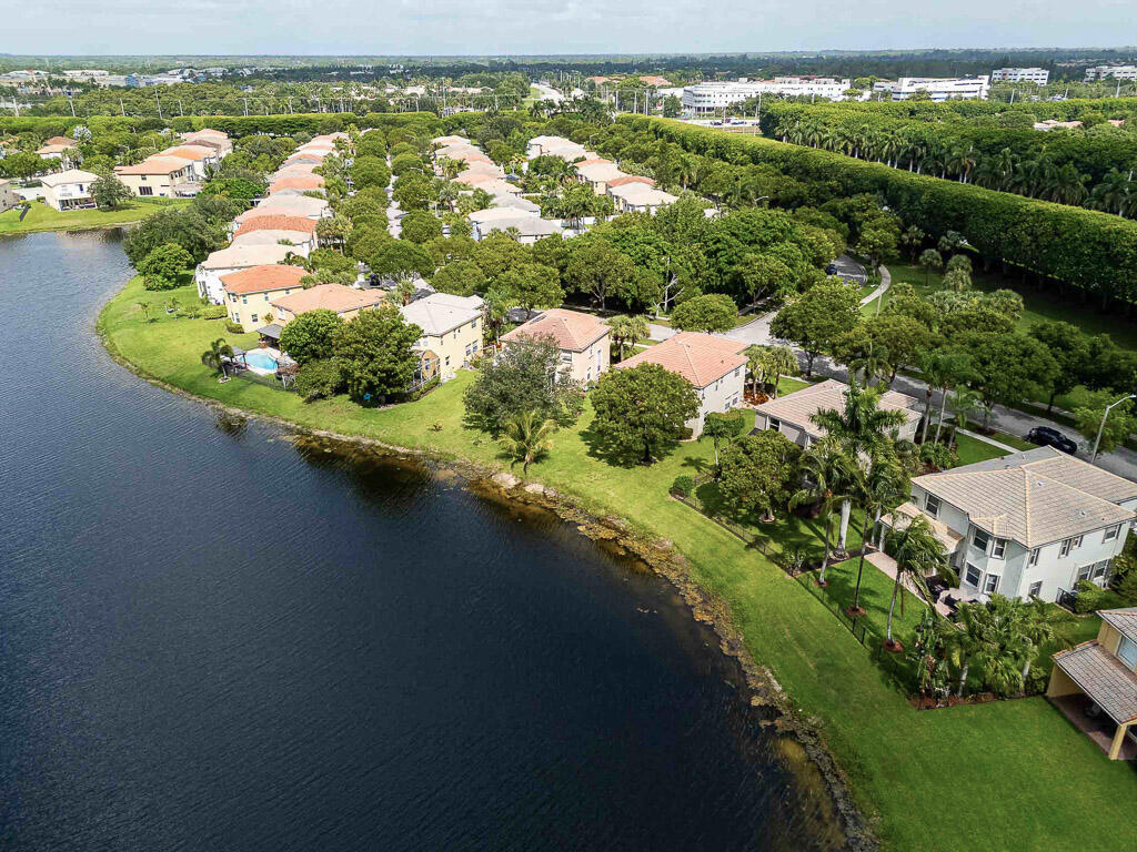 OLYMPIA 1 - Residential