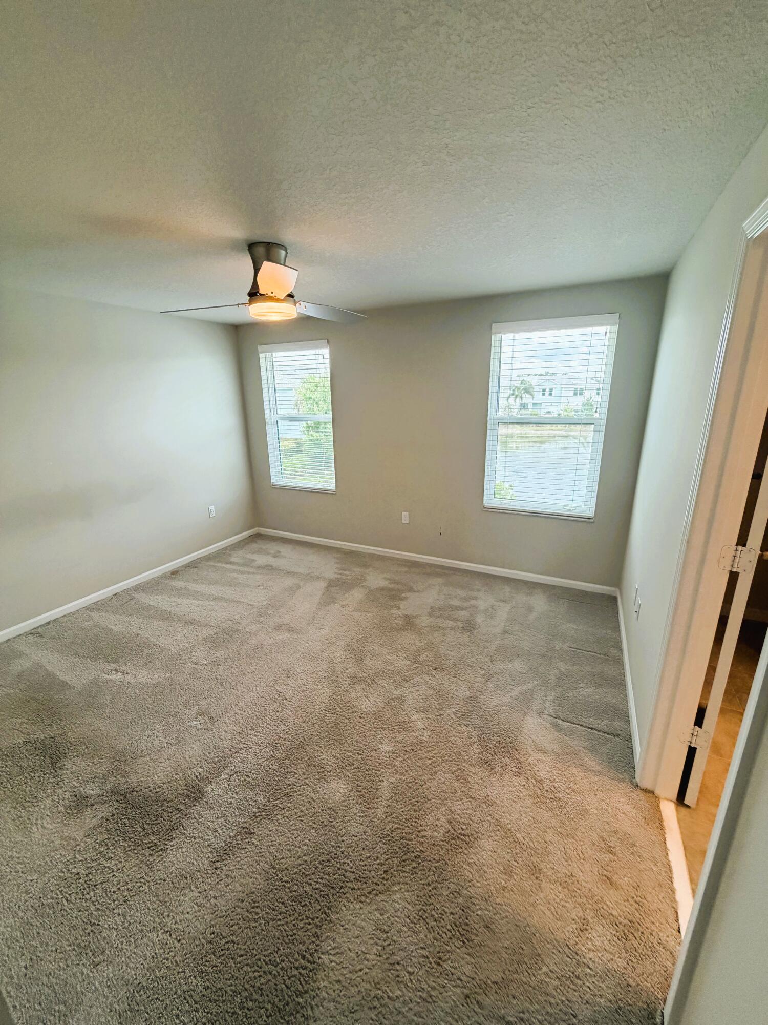 SEASIDE - Residential Lease