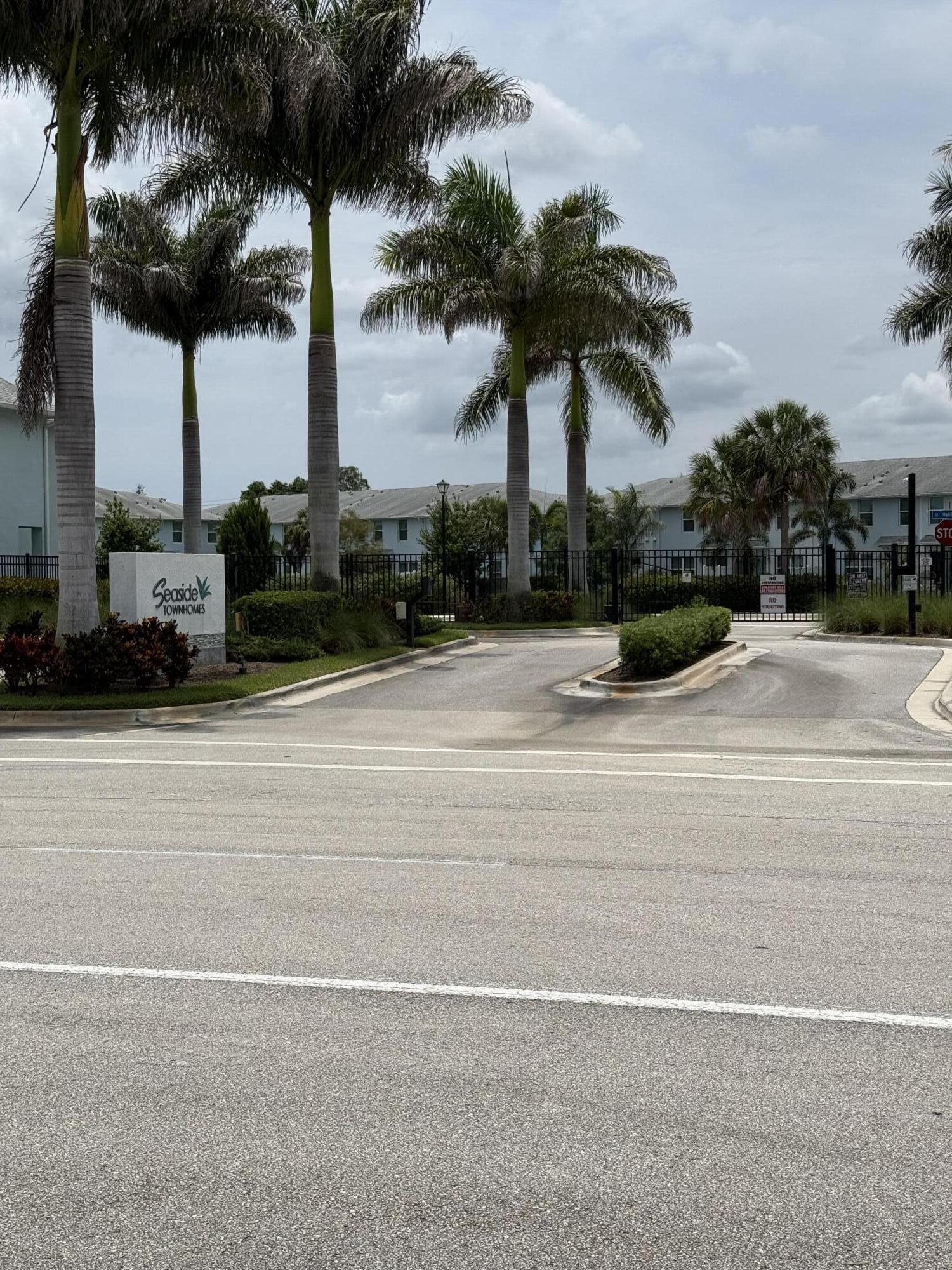 SEASIDE - Residential Lease