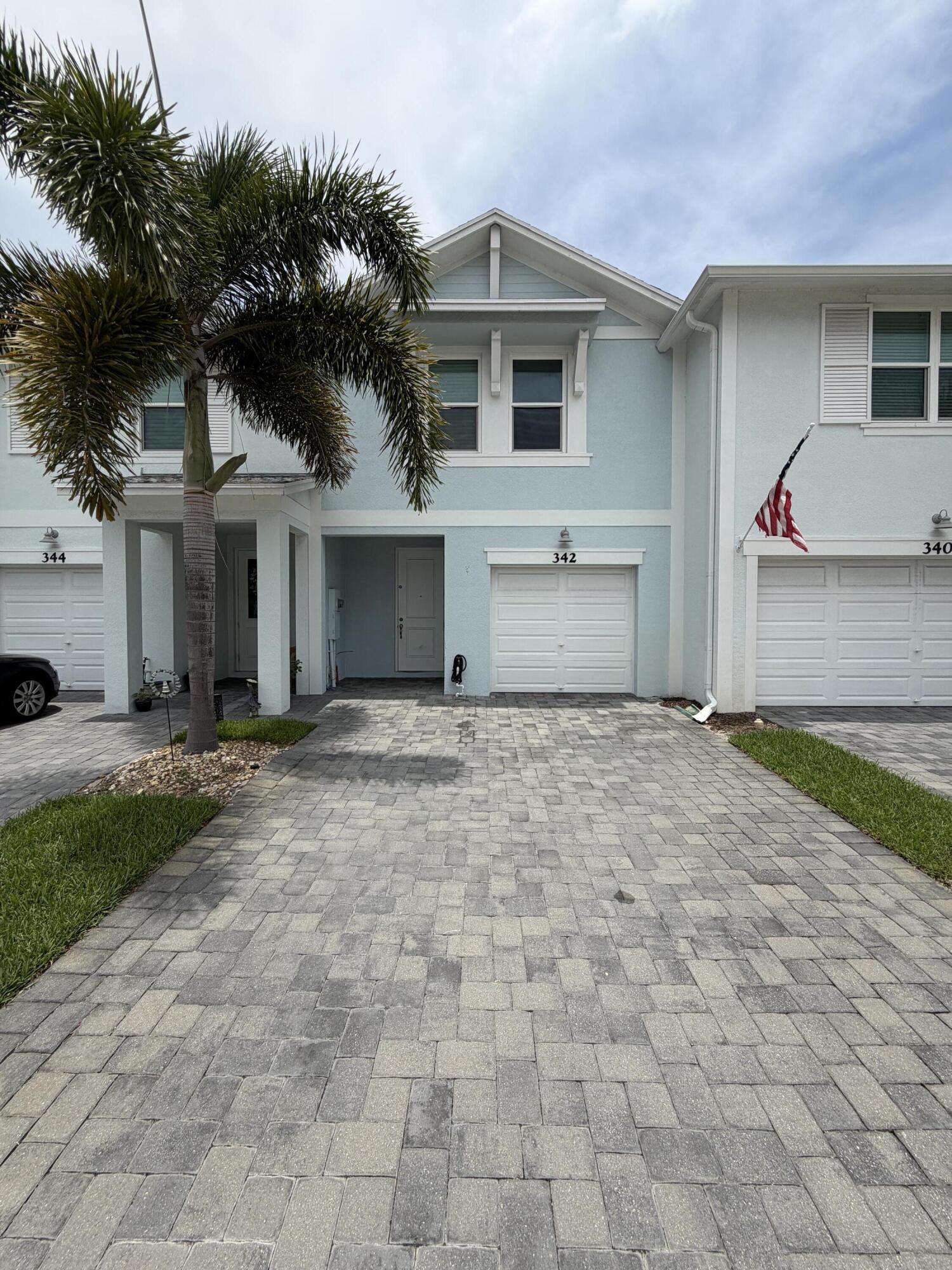 SEASIDE - Residential Lease