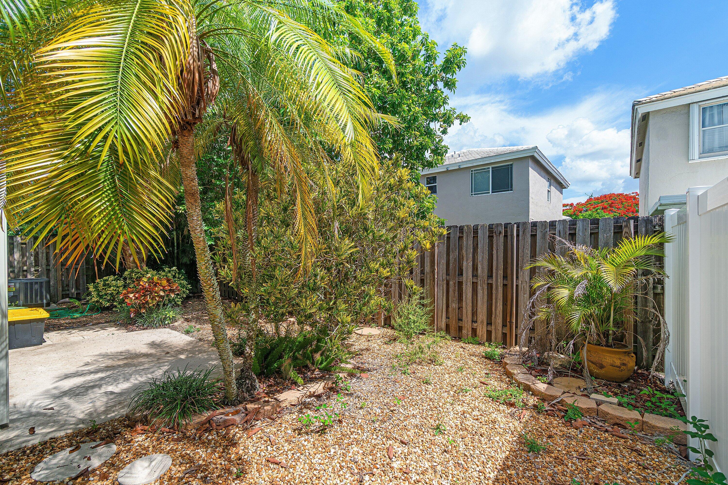 CORAL BAY PARCELS G - Residential