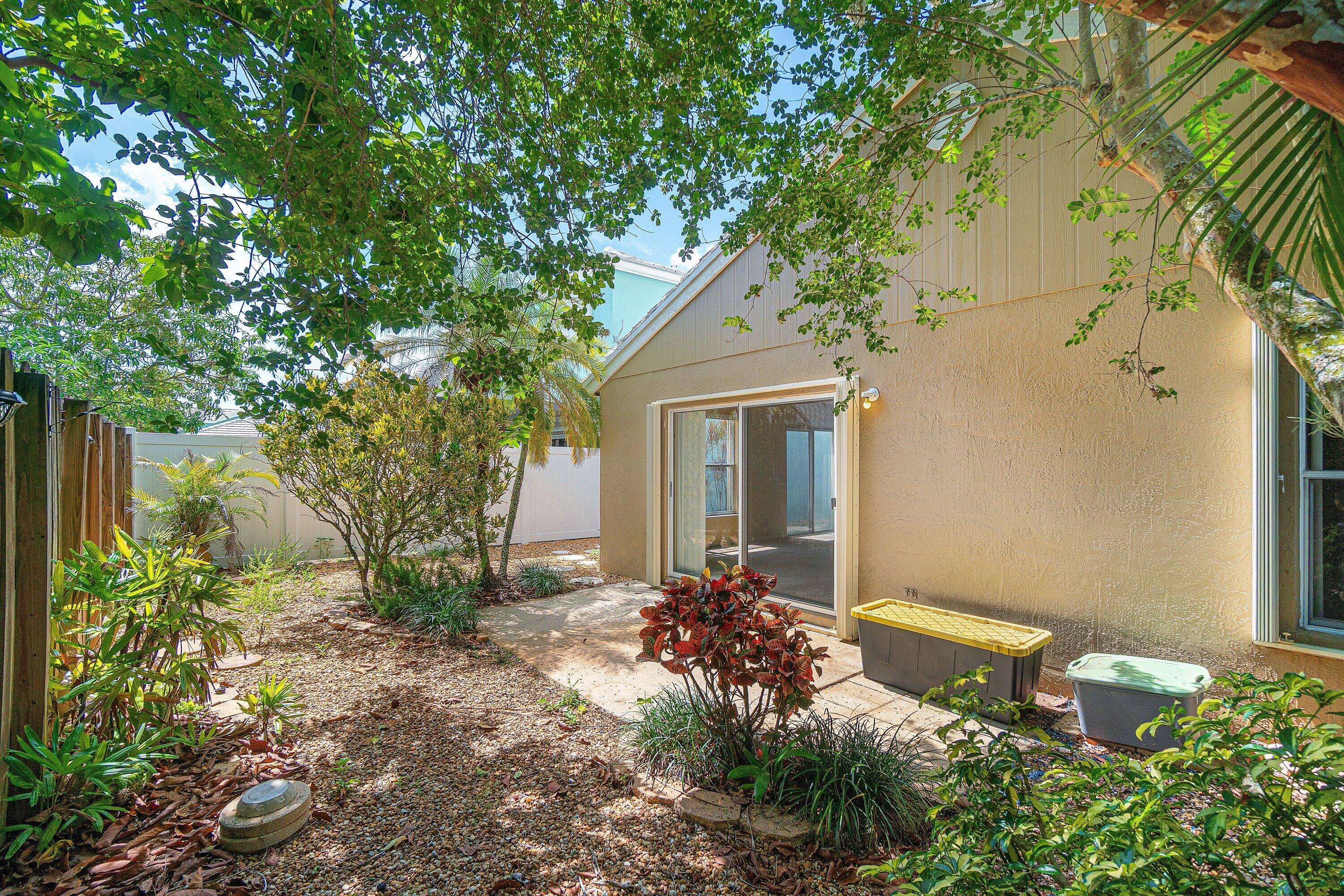 CORAL BAY PARCELS G - Residential