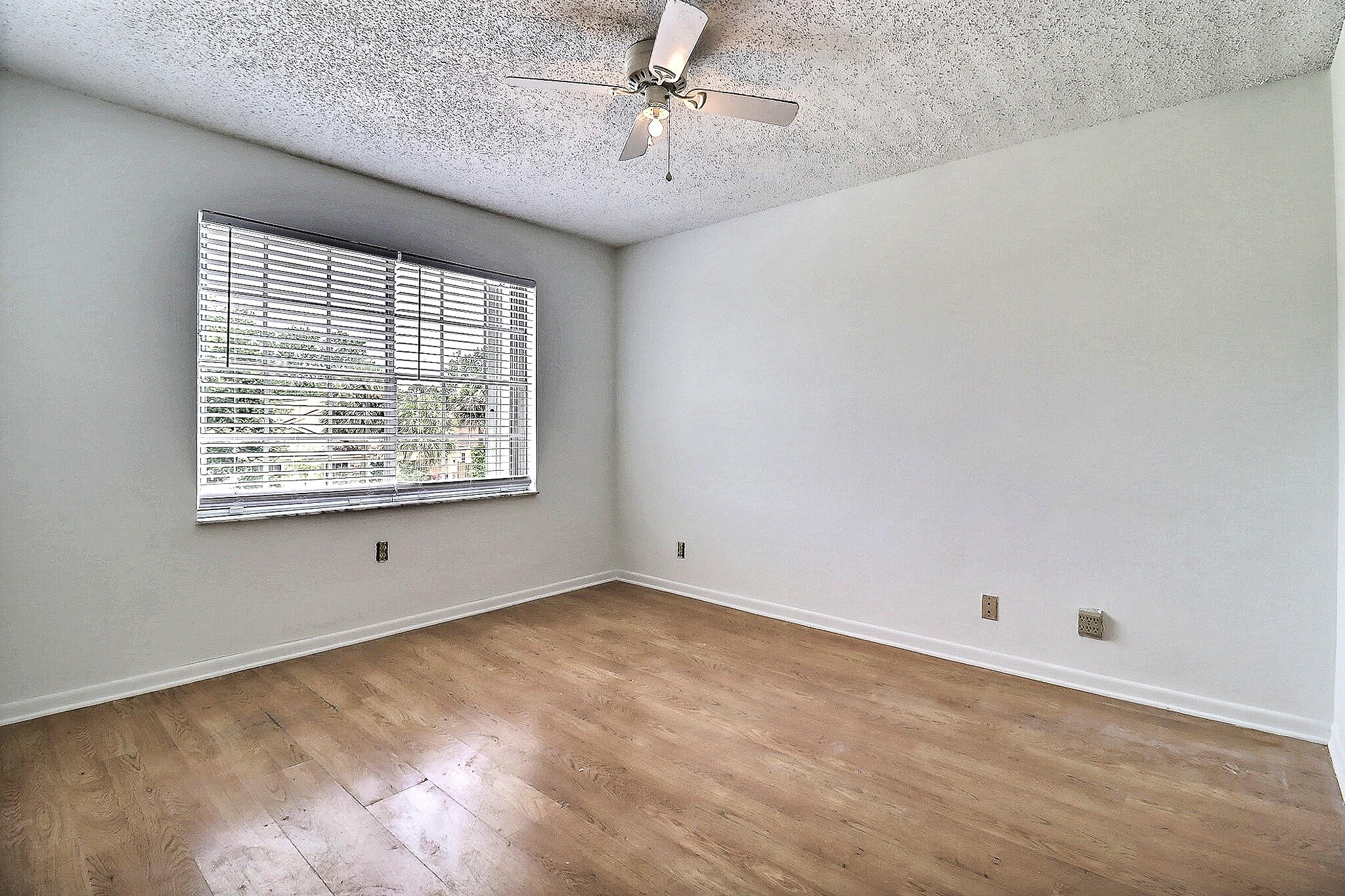 WEITZER SUB 2 - Residential Lease