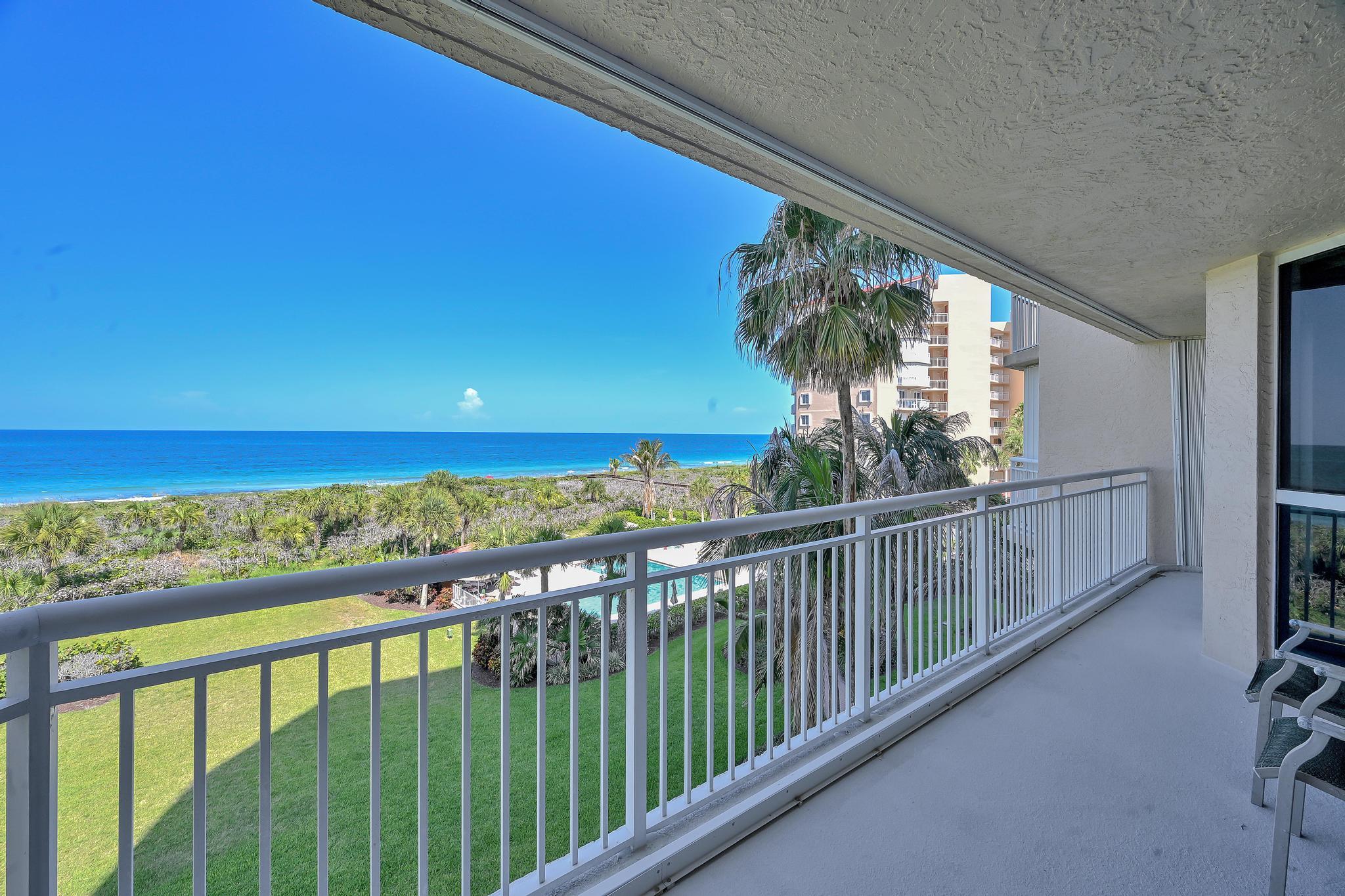 HIBISCUS BY THE SEA CONDOMINIUM - Residential