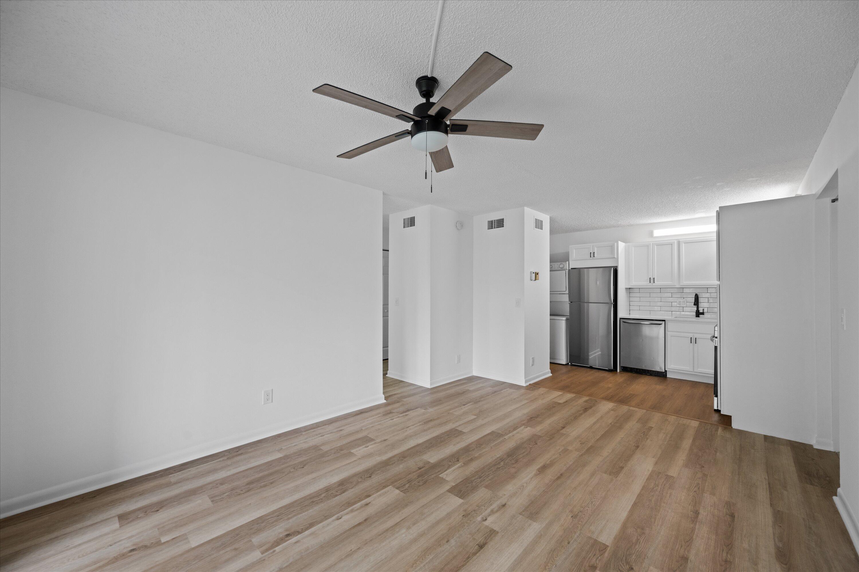 PALM CLUB VILLAGE II CONDO - Residential