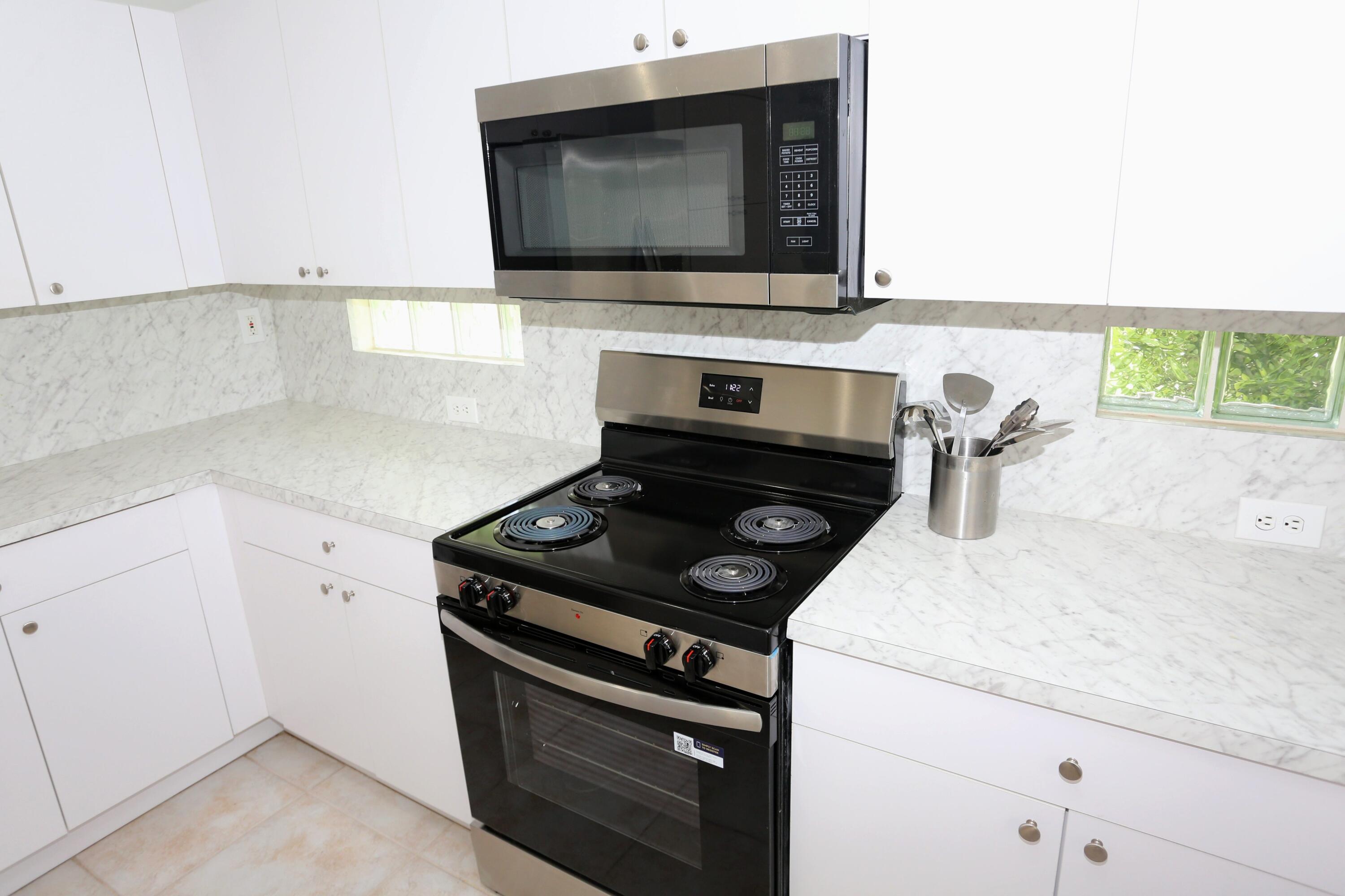 WYNDHAM LAKES CENTRAL - Residential