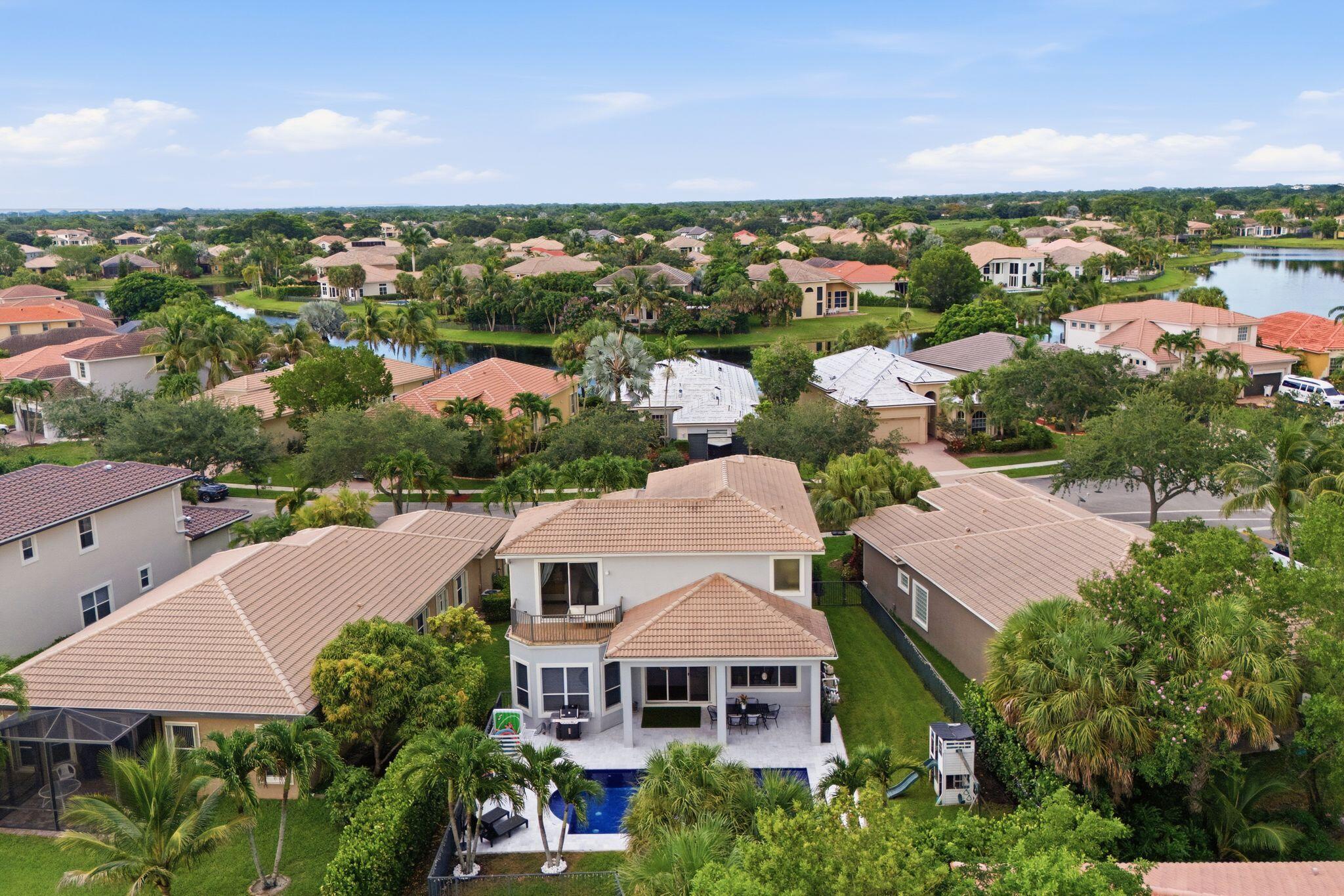 HERON BAY CENTRAL - Residential