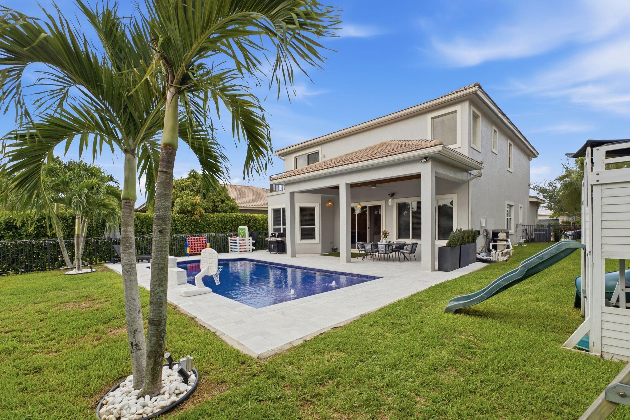HERON BAY CENTRAL - Residential