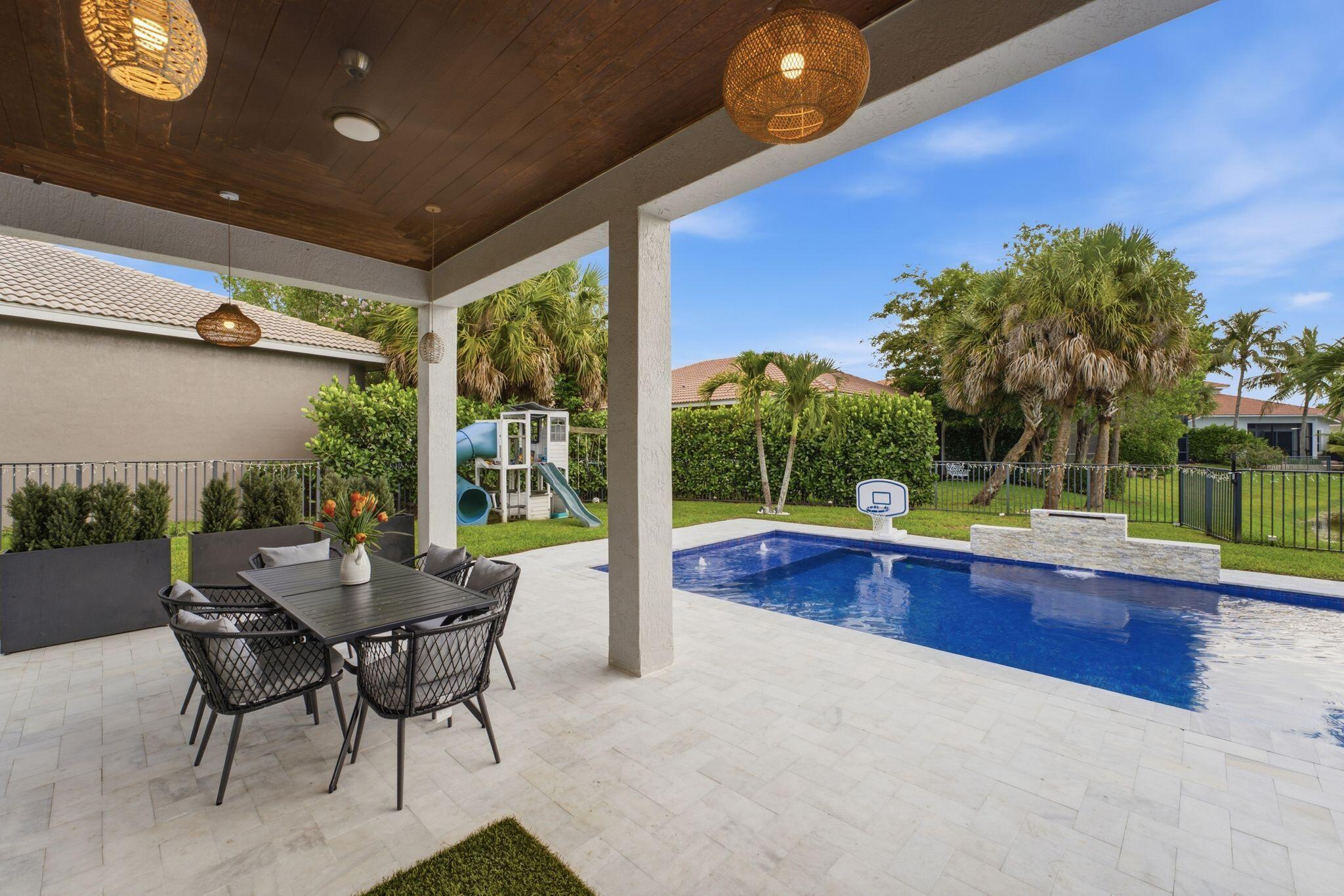 HERON BAY CENTRAL - Residential