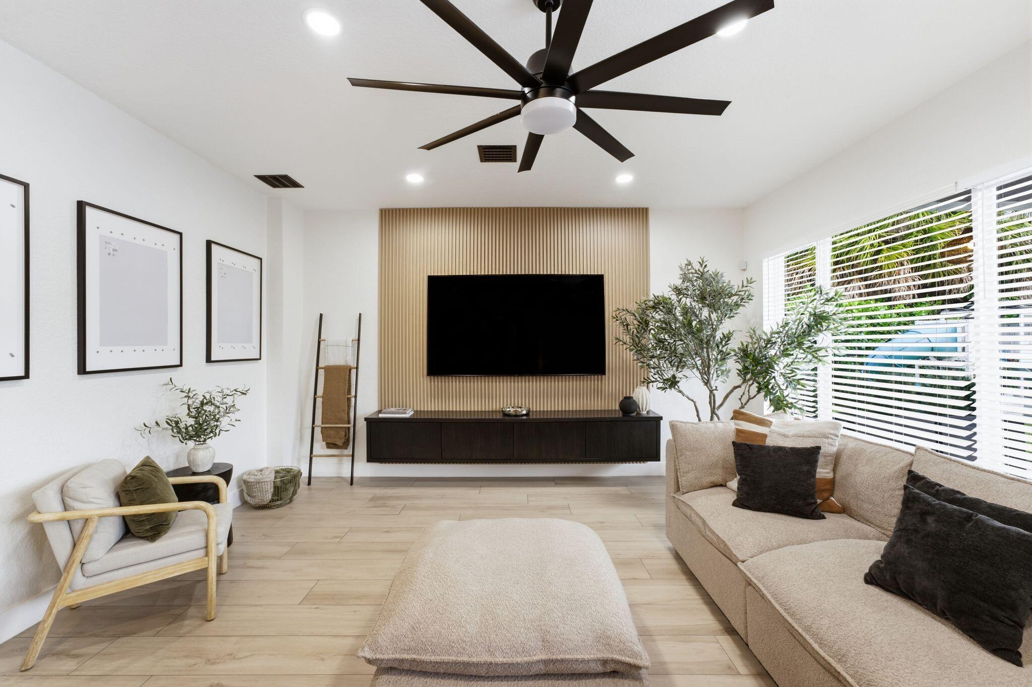 HERON BAY CENTRAL - Residential
