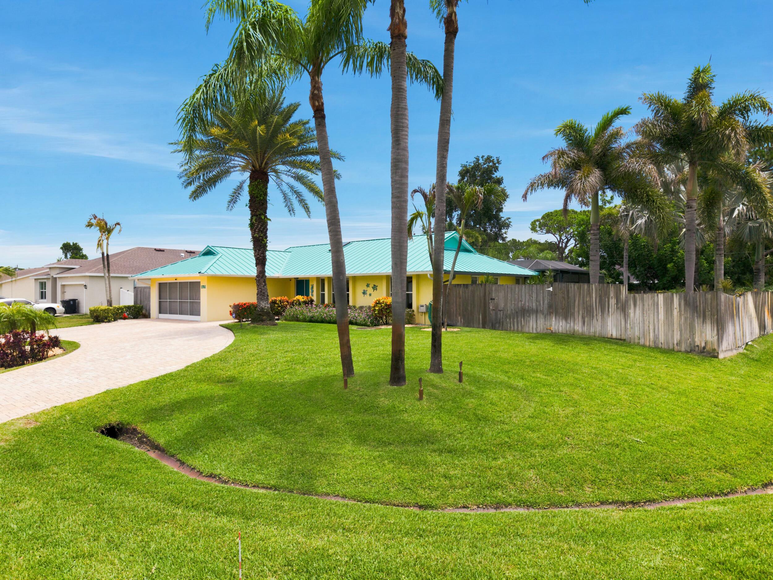 PORT ST LUCIE SECTION 13 - Residential