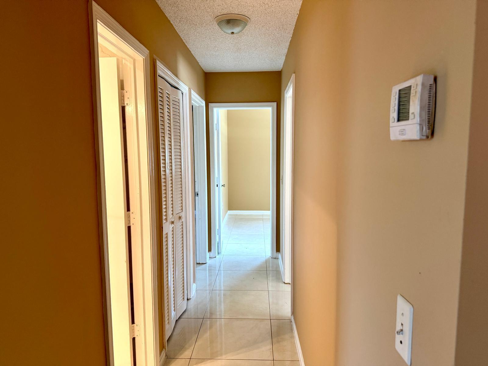 SOUTH SHORE 1 OF WELLINGTON - Residential Lease