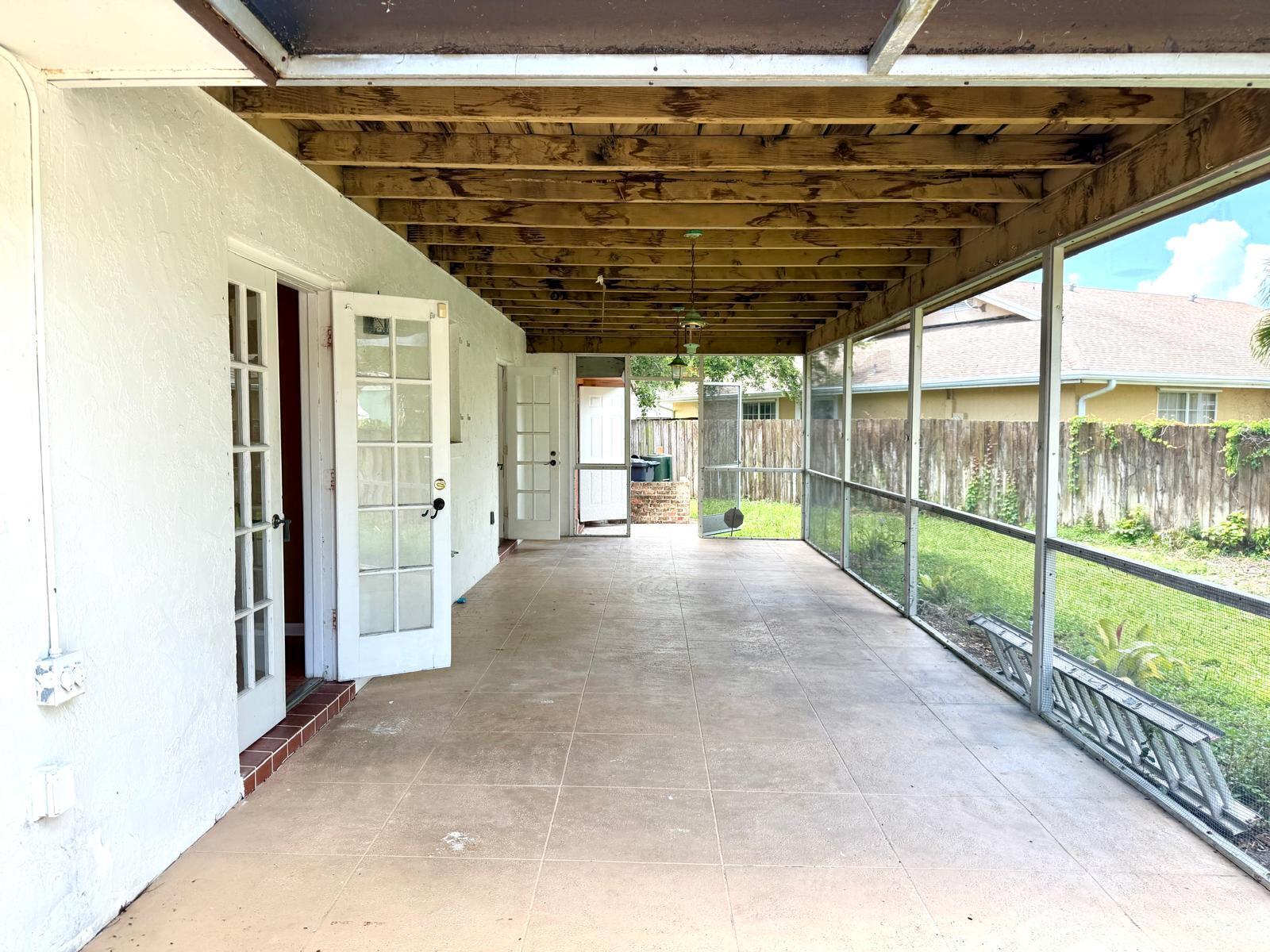 SOUTH SHORE 1 OF WELLINGTON - Residential Lease