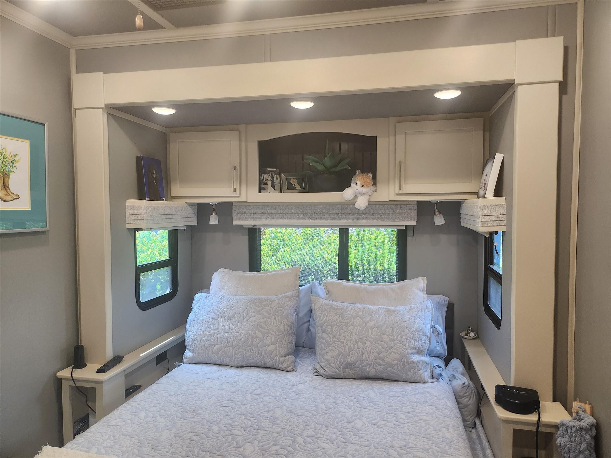 SILVER PALMS RV VILLAGE - Land