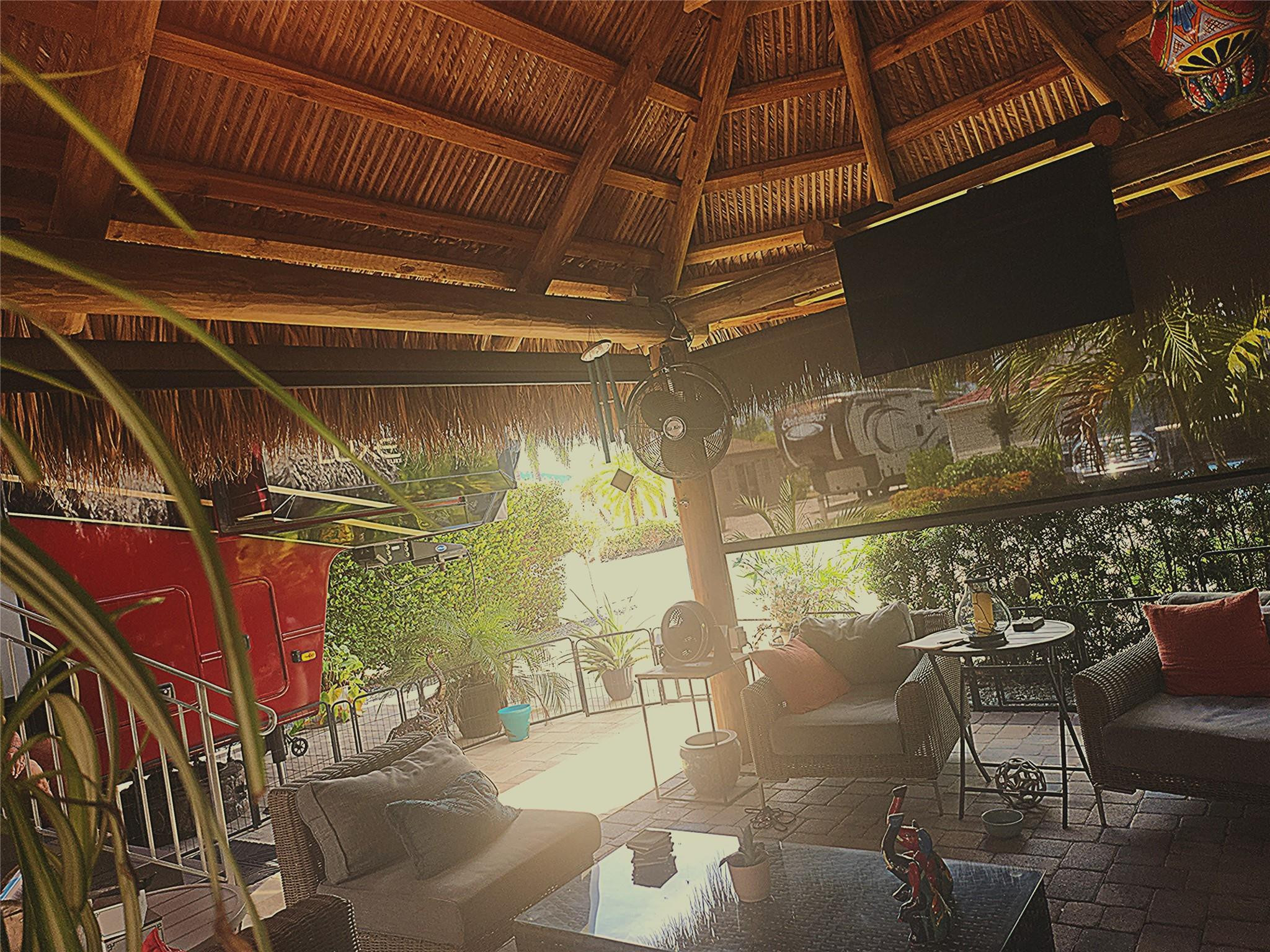 SILVER PALMS RV VILLAGE - Land