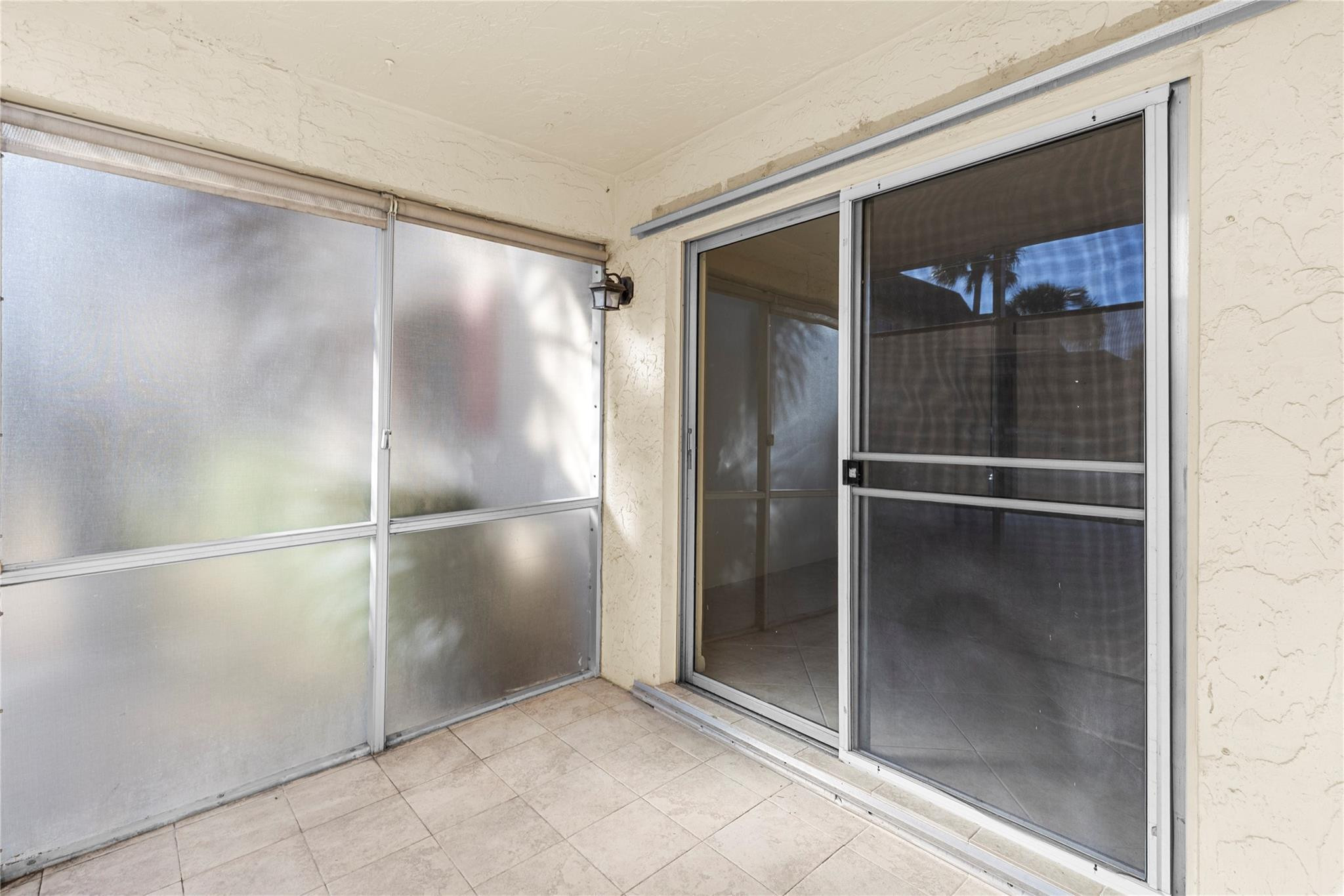 BARCELONA GARDENS CONDO BLDG 100 - Residential Lease