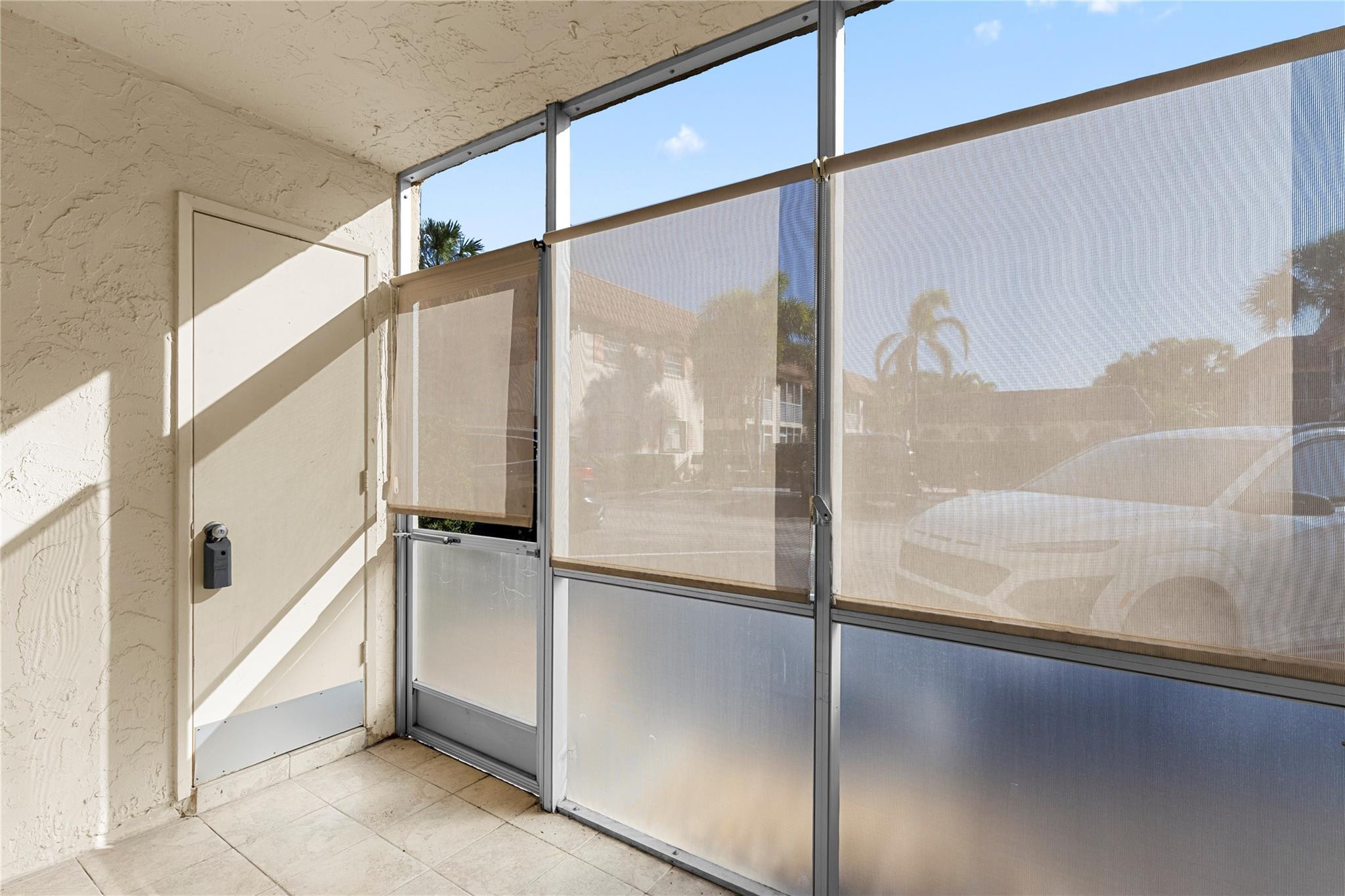 BARCELONA GARDENS CONDO BLDG 100 - Residential Lease