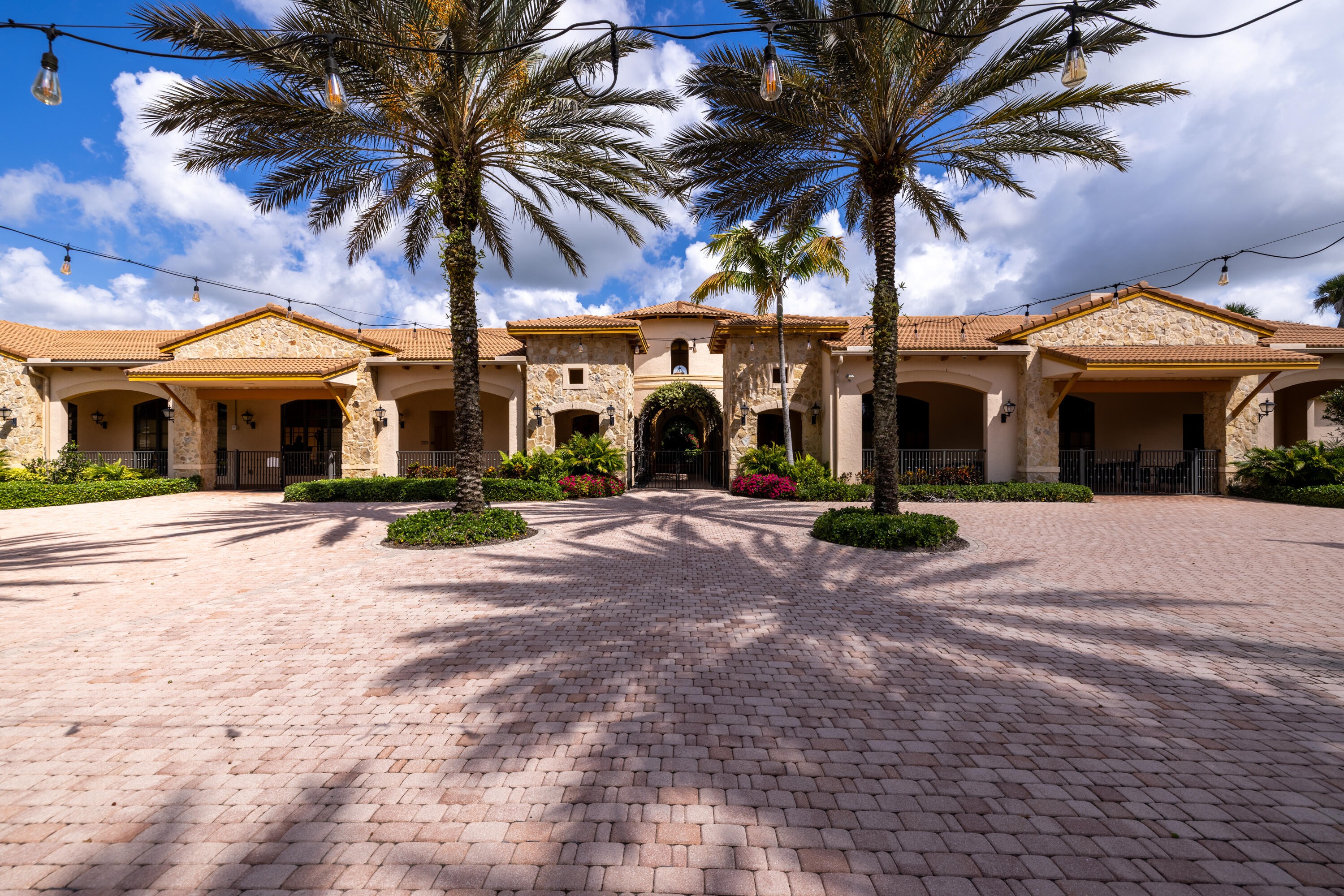Jupiter Country Club - Residential
