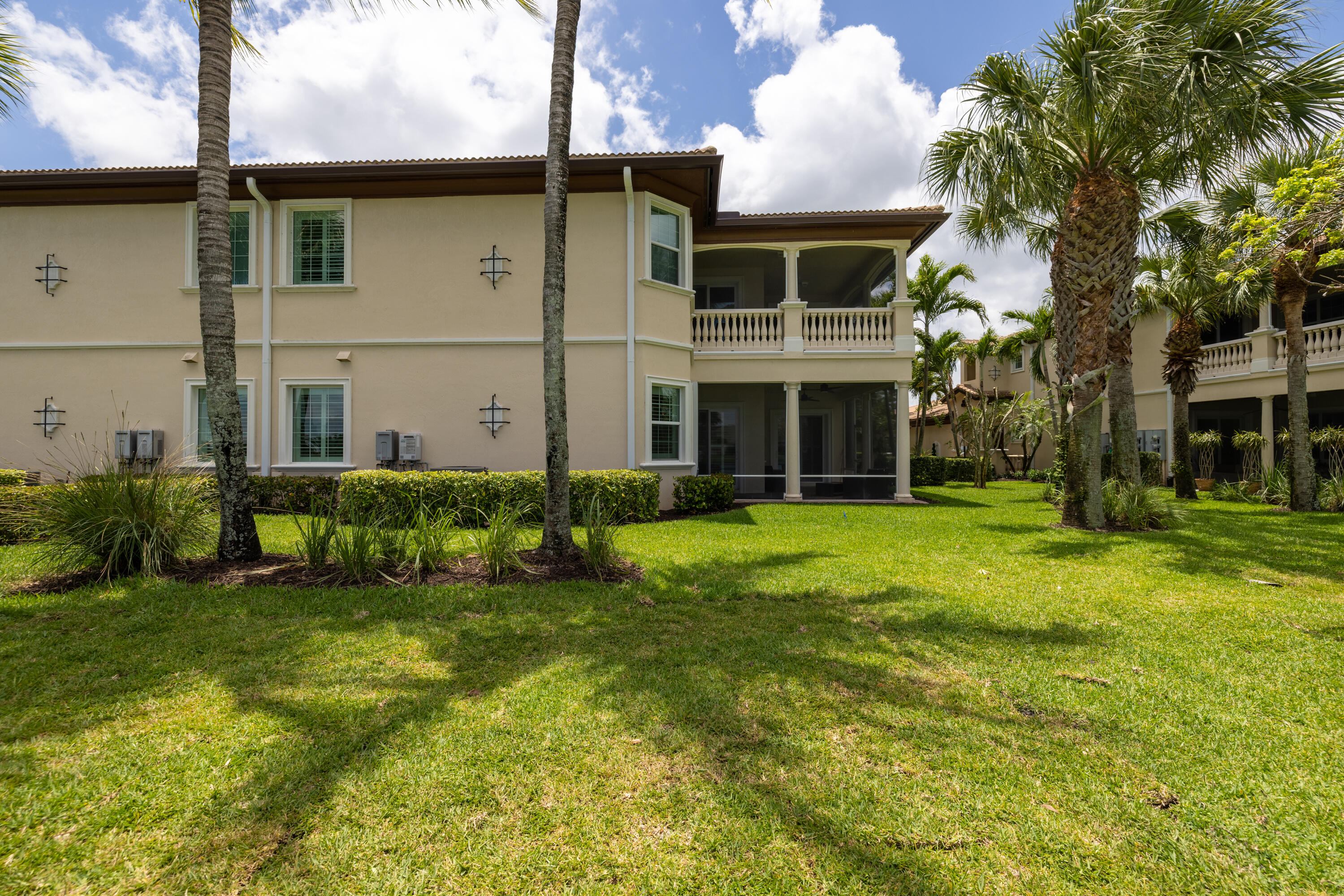 Jupiter Country Club - Residential