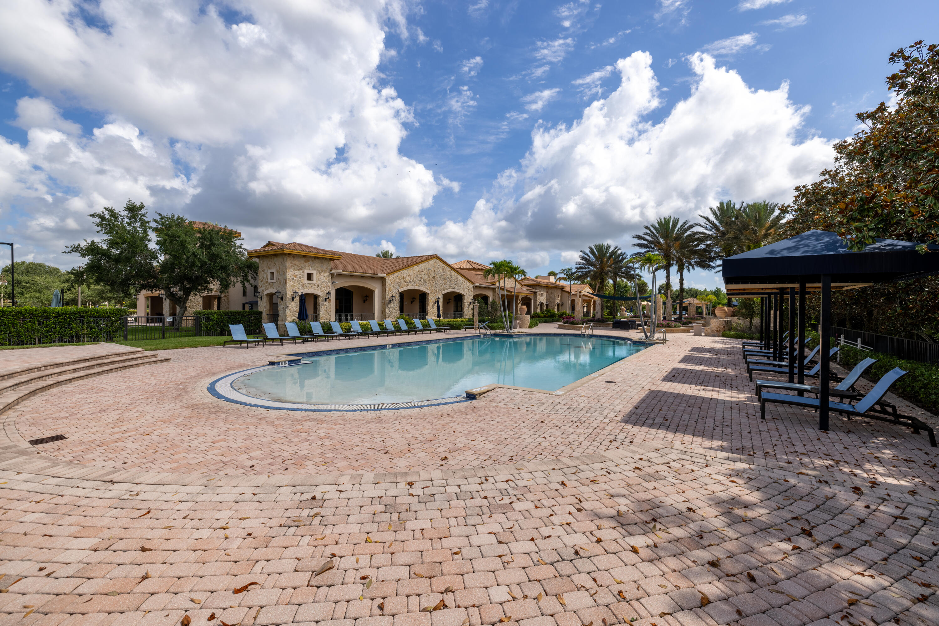 Jupiter Country Club - Residential