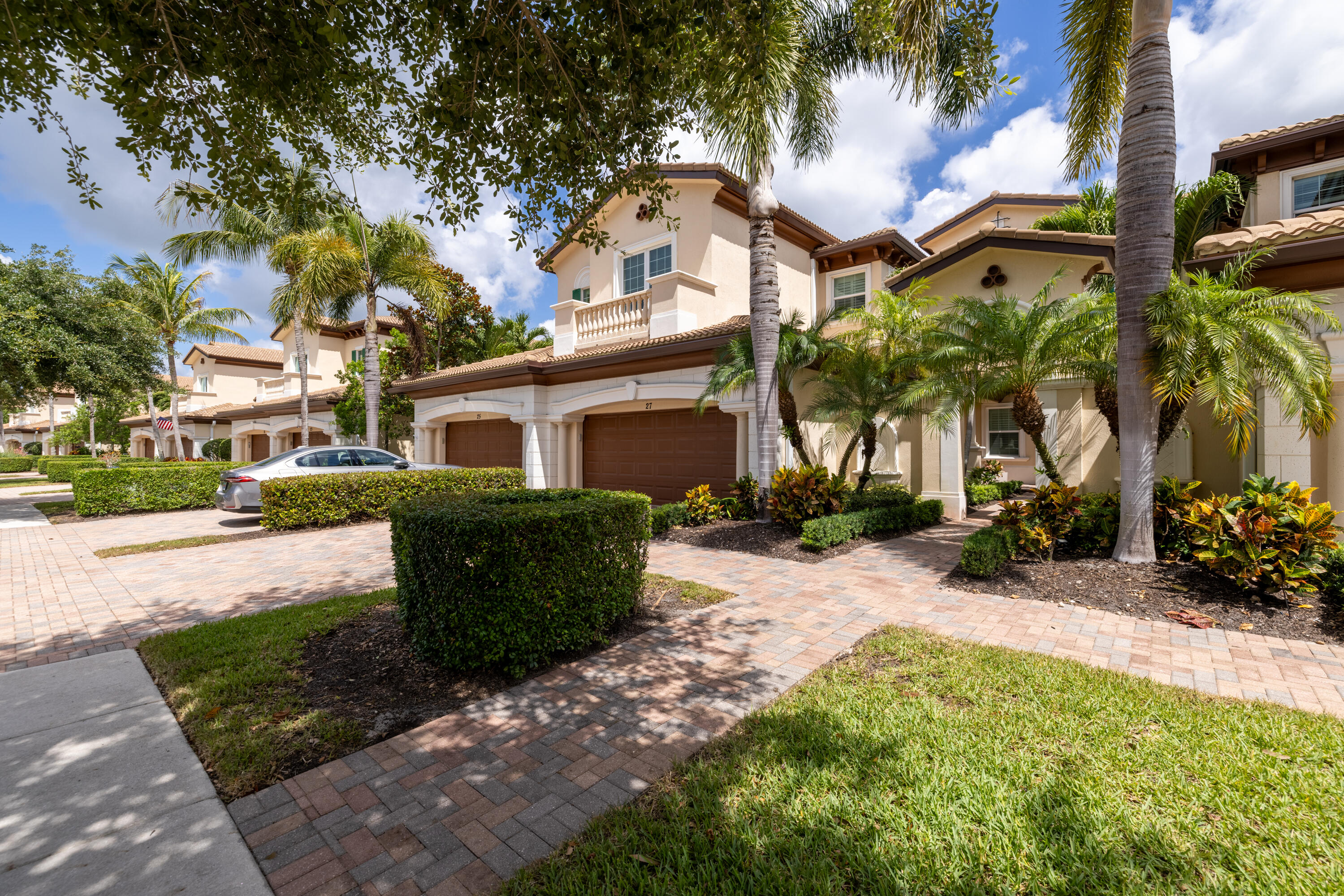 Jupiter Country Club - Residential