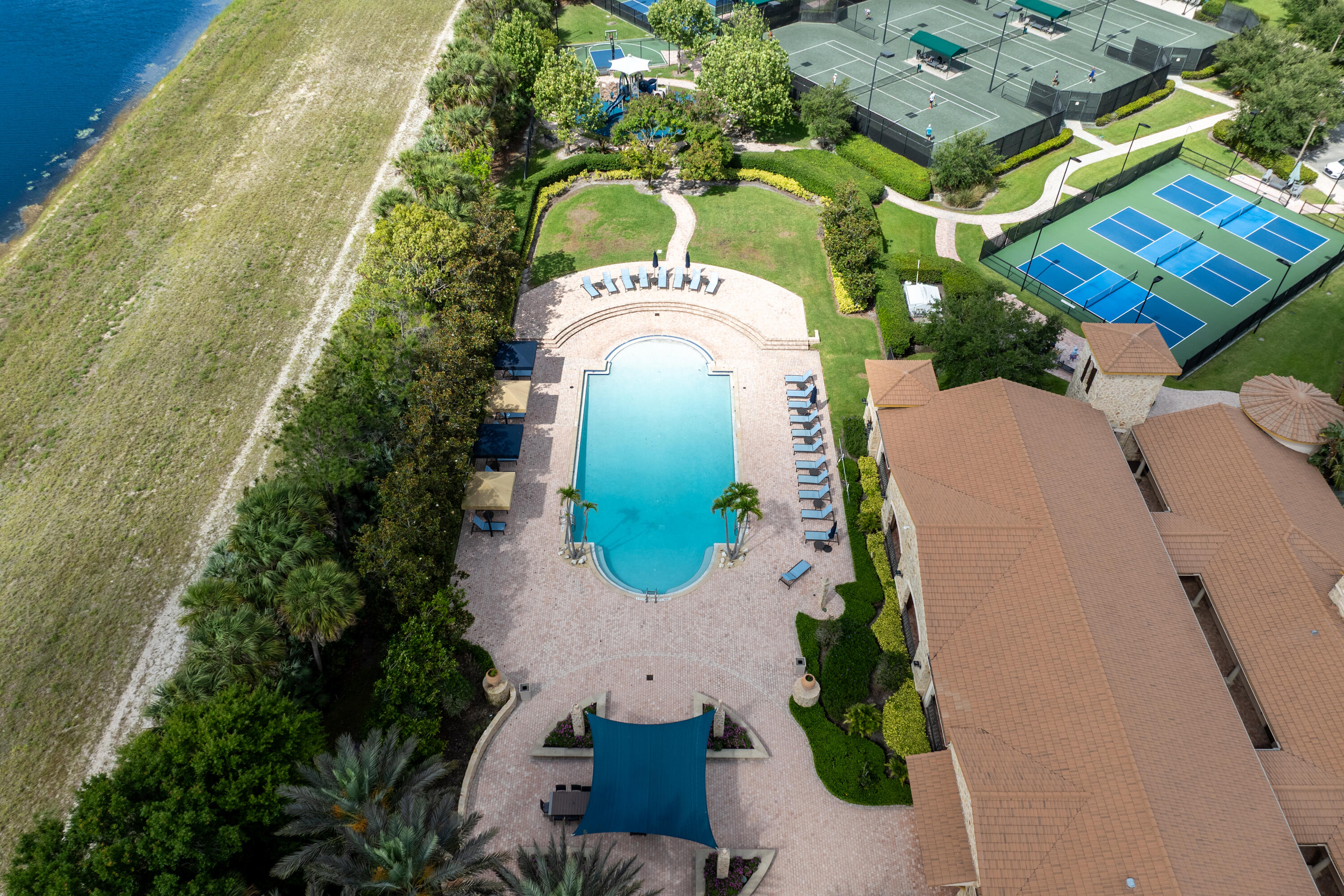 Jupiter Country Club - Residential